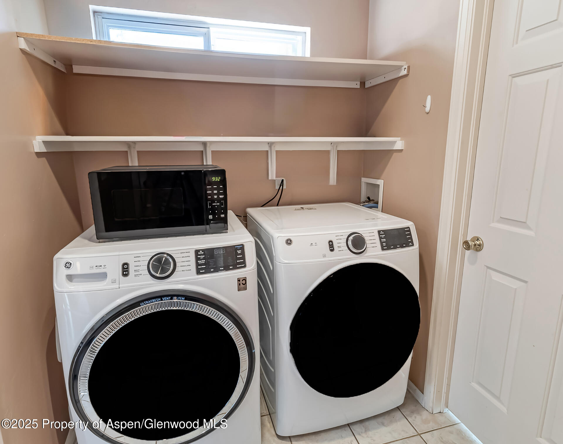 2618 Apache Court Rifle CO 81650