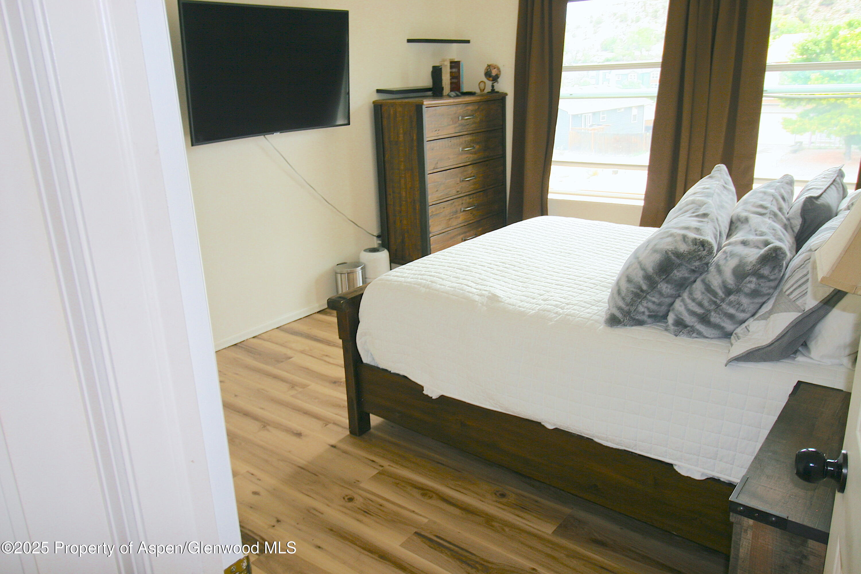 2618 Apache Court Rifle CO 81650