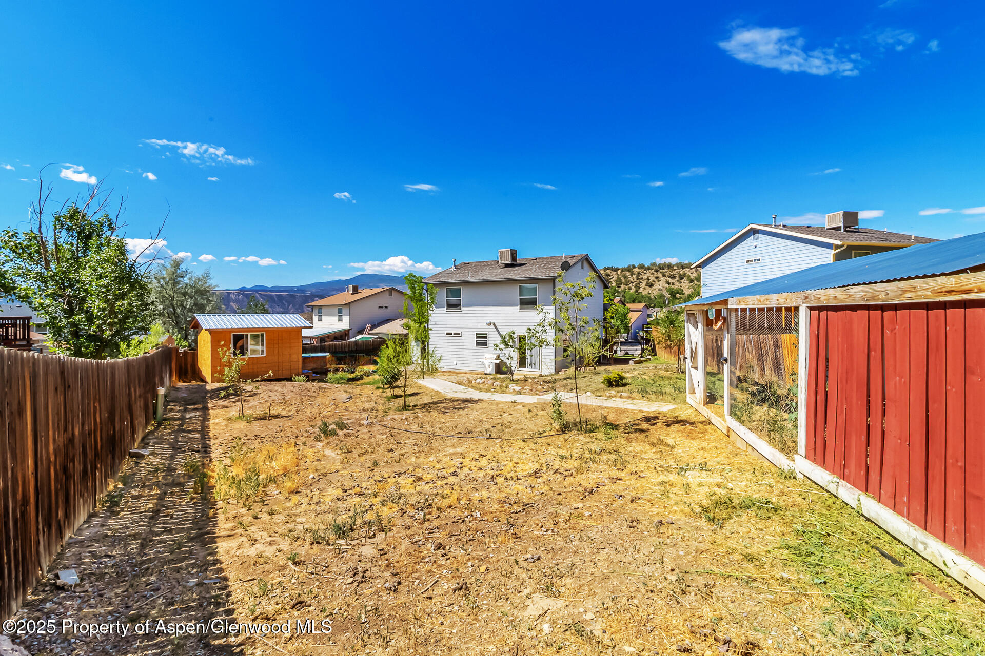 2618 Apache Court Rifle CO 81650