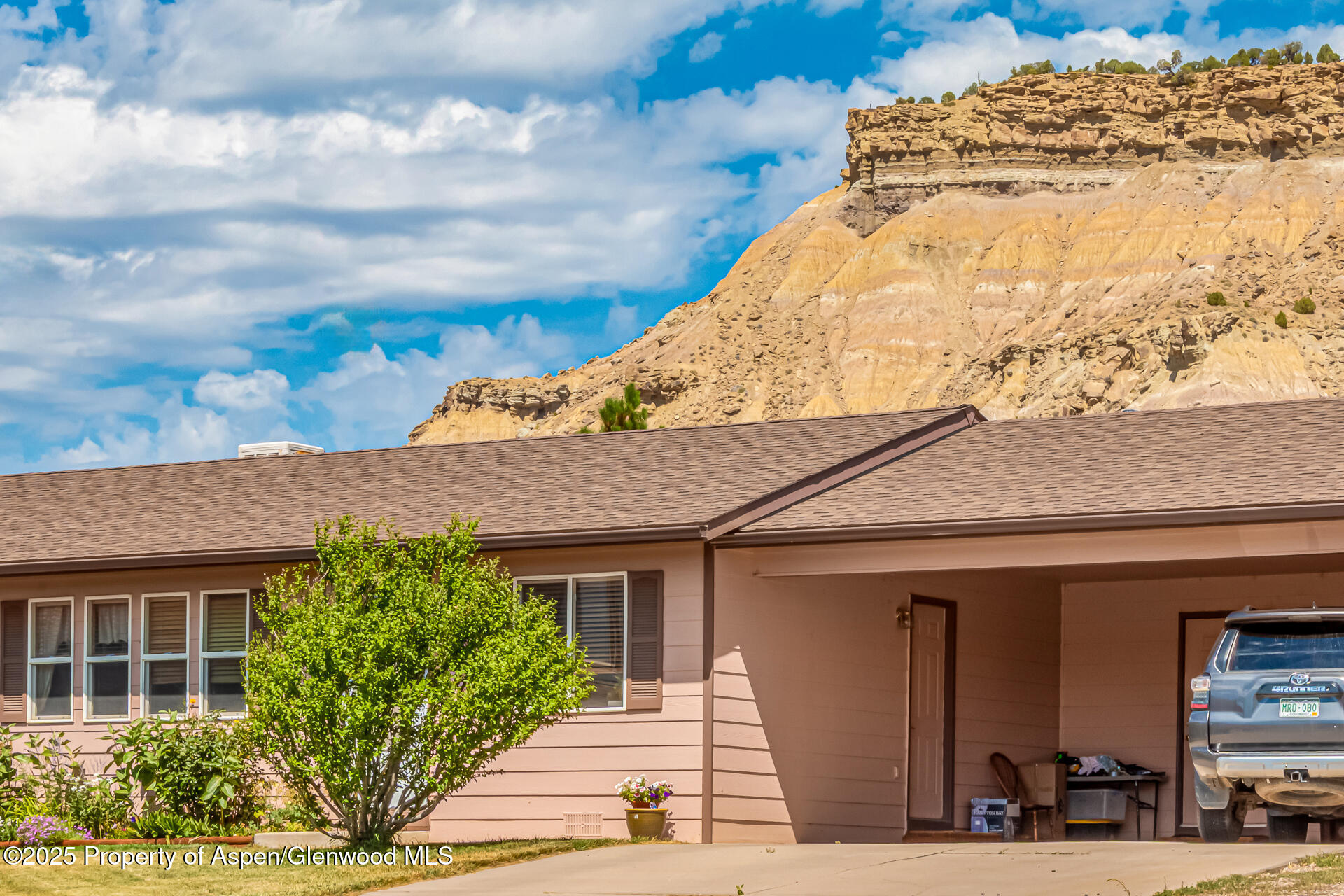 2618 Apache Court Rifle CO 81650