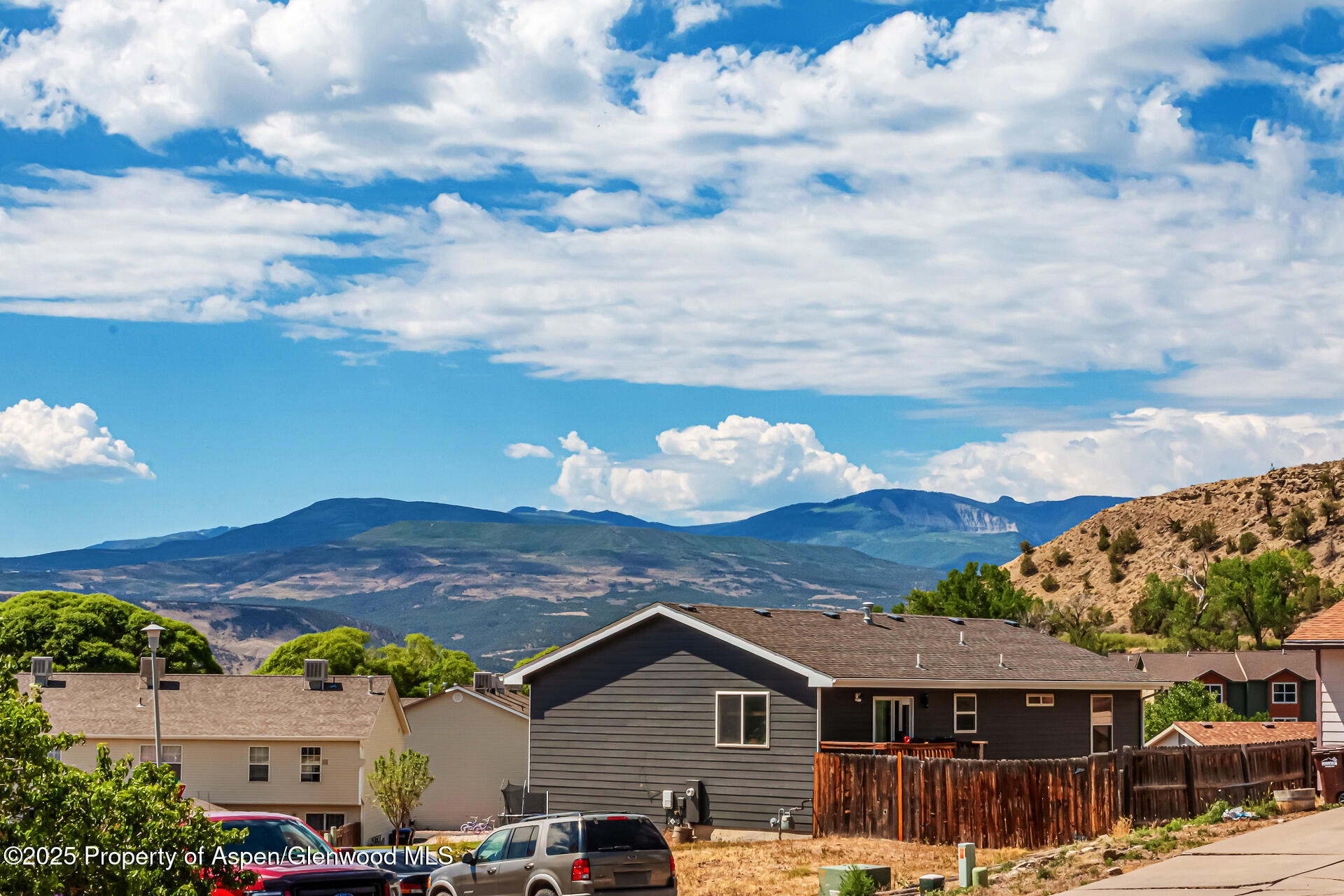 2618 Apache Court Rifle CO 81650