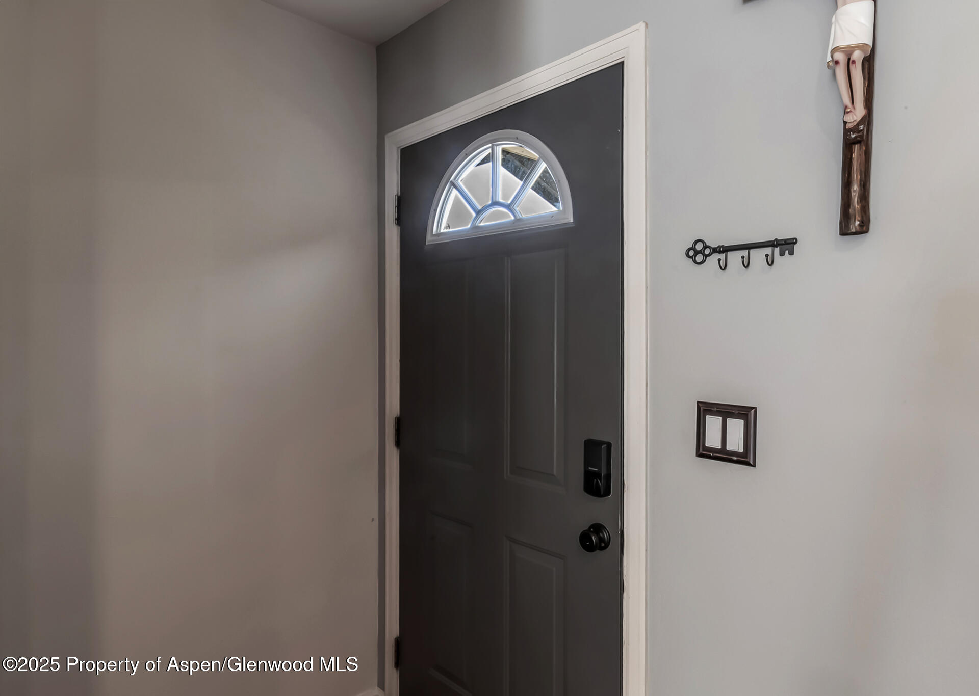 2618 Apache Court Rifle CO 81650