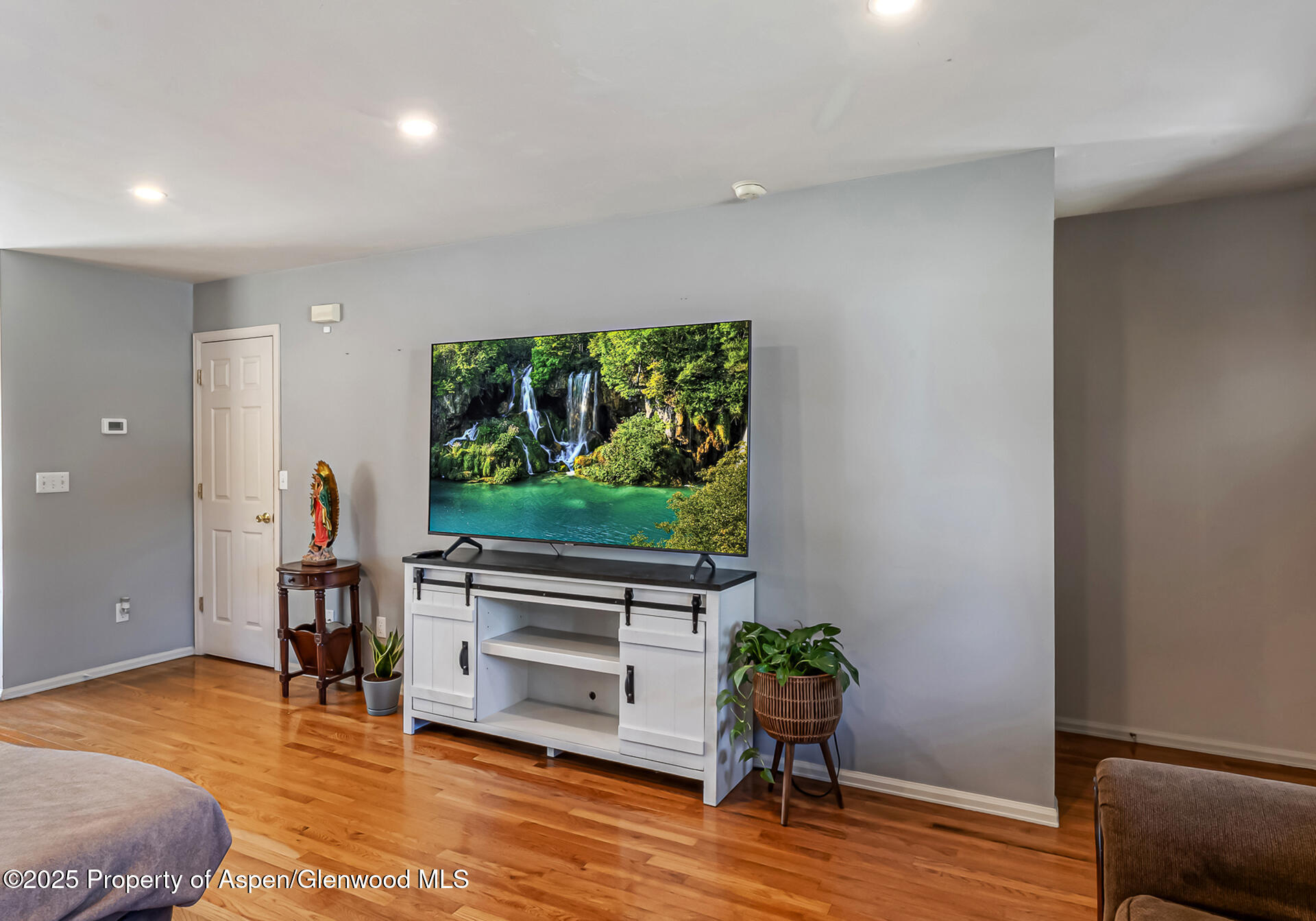 2618 Apache Court Rifle CO 81650