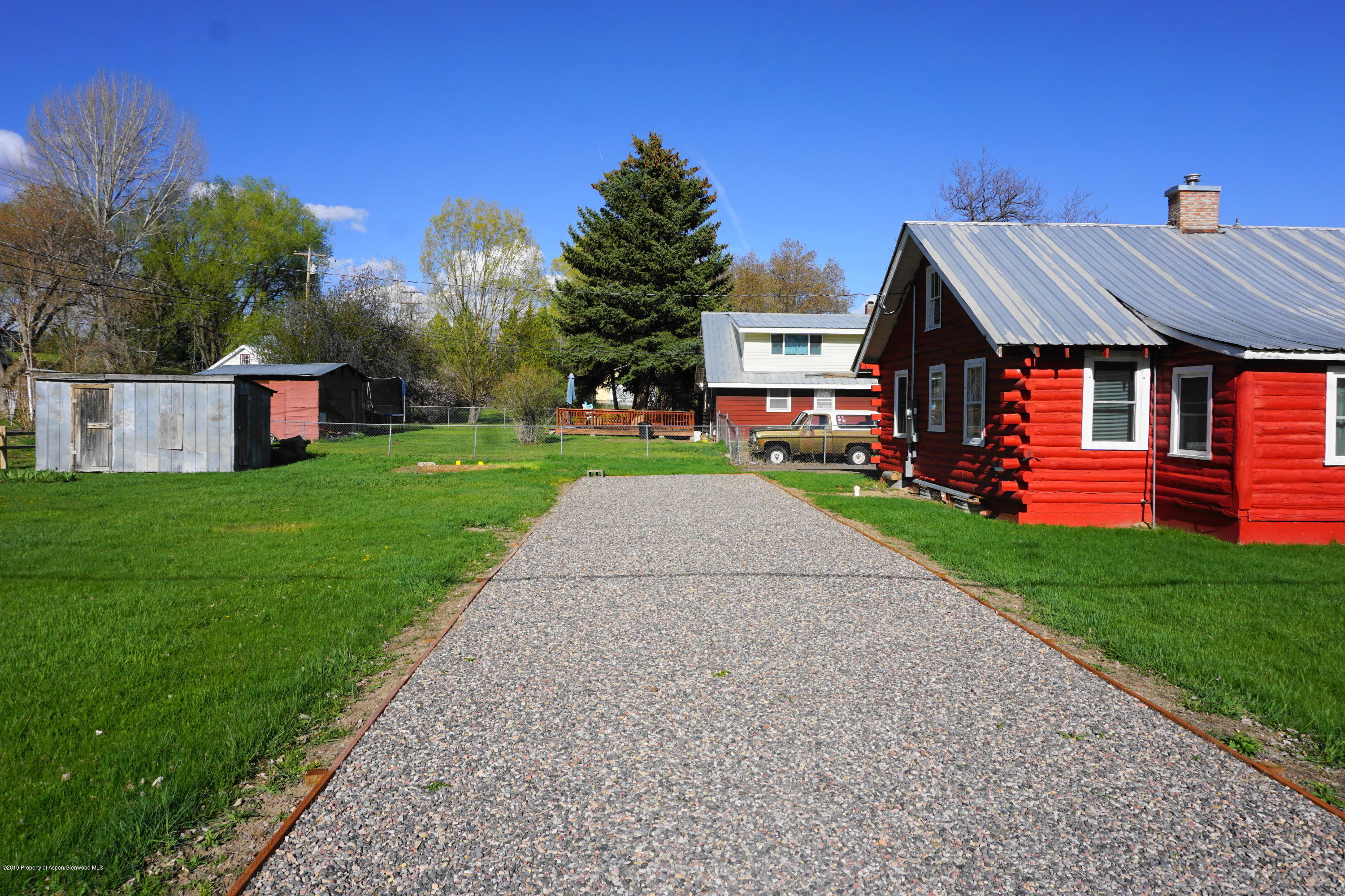 9 E Main Street Meeker CO 81641