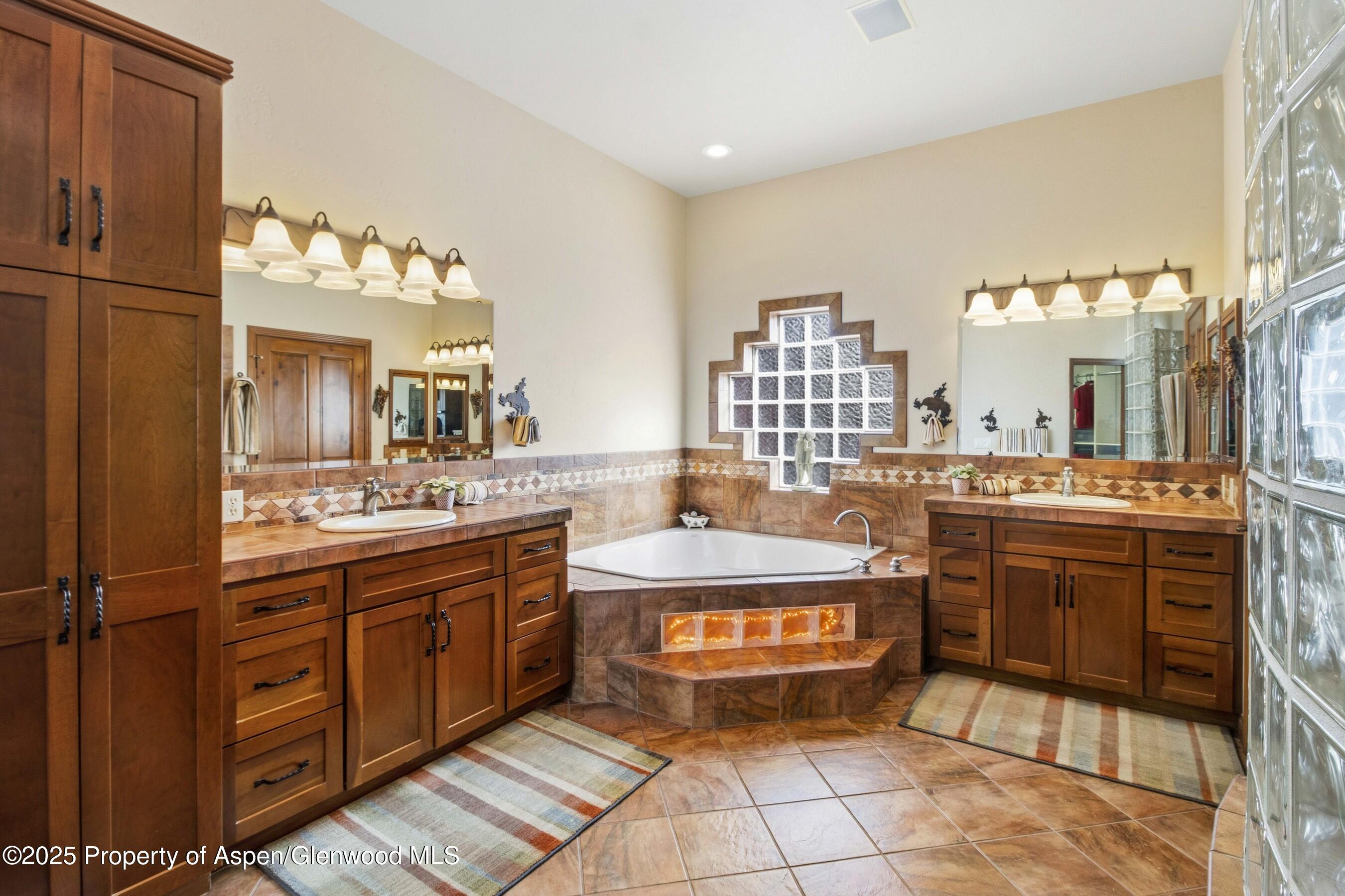 240 Lafrenz Circle Silt CO 81652