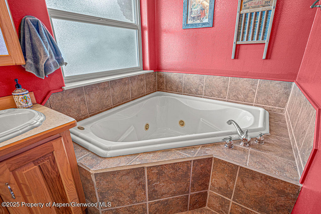 289 Lewis Lane Craig CO 81625