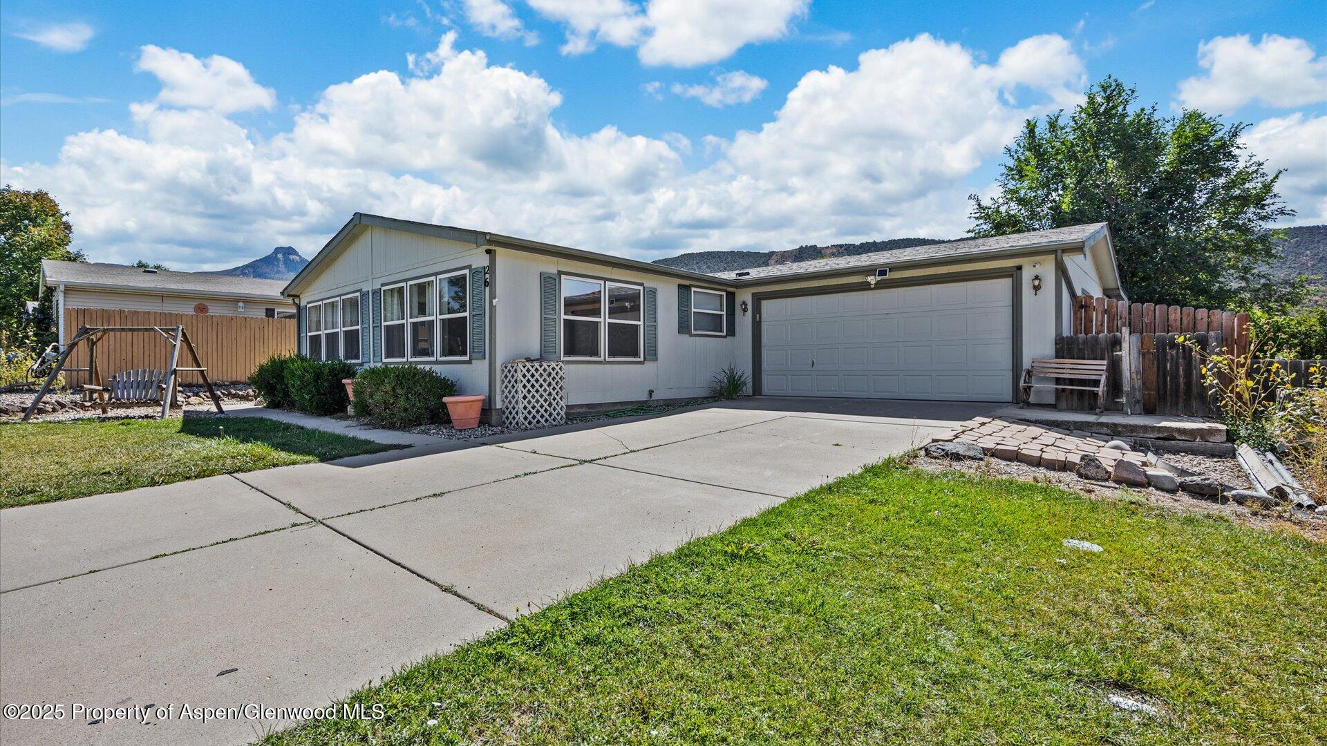 Parachute CO, 26 Baker Hill Place