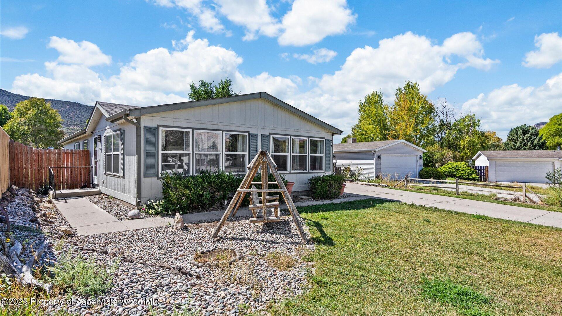 26 Baker Hill Place Parachute CO 81635