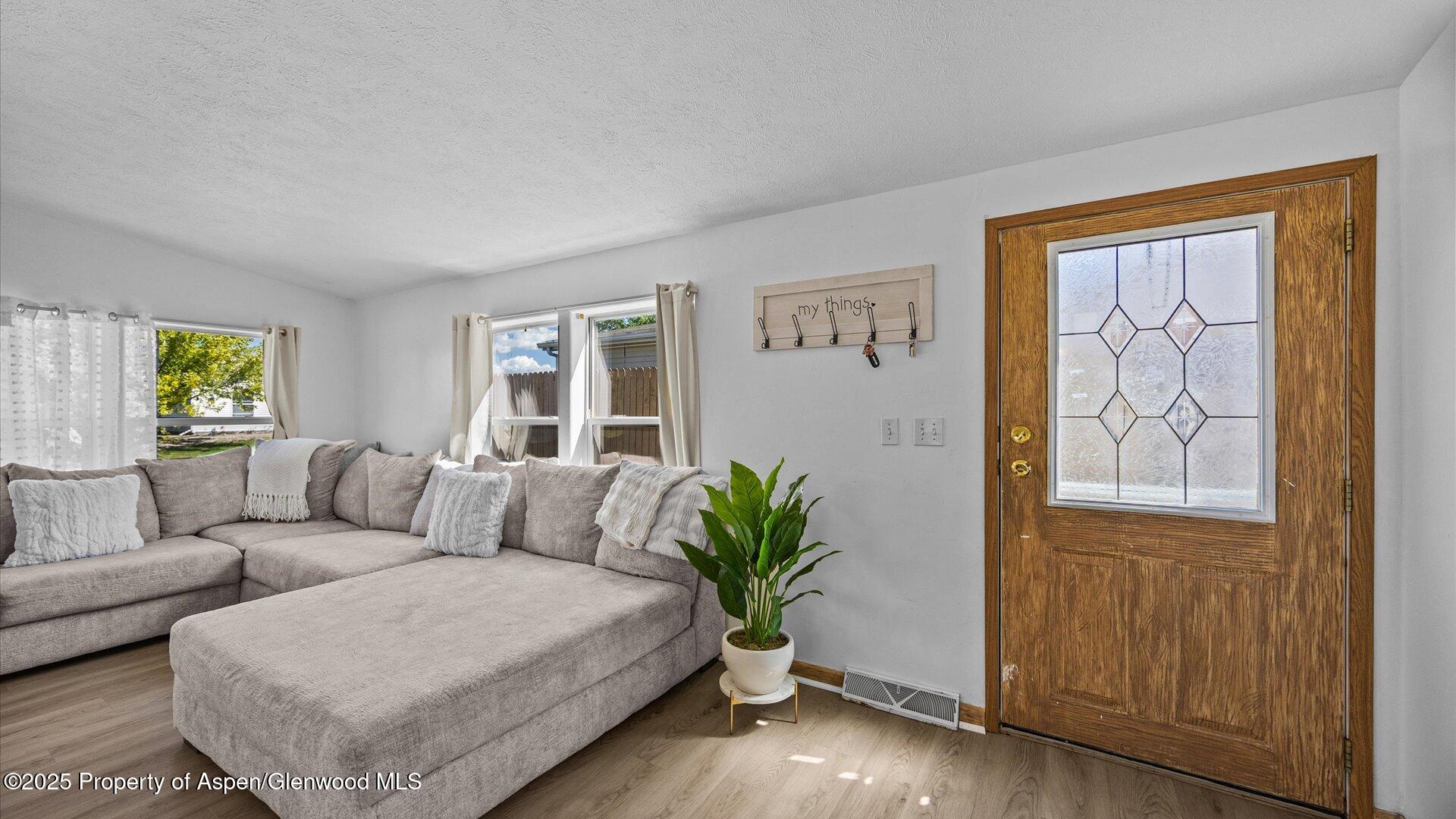 26 Baker Hill Place Parachute CO 81635