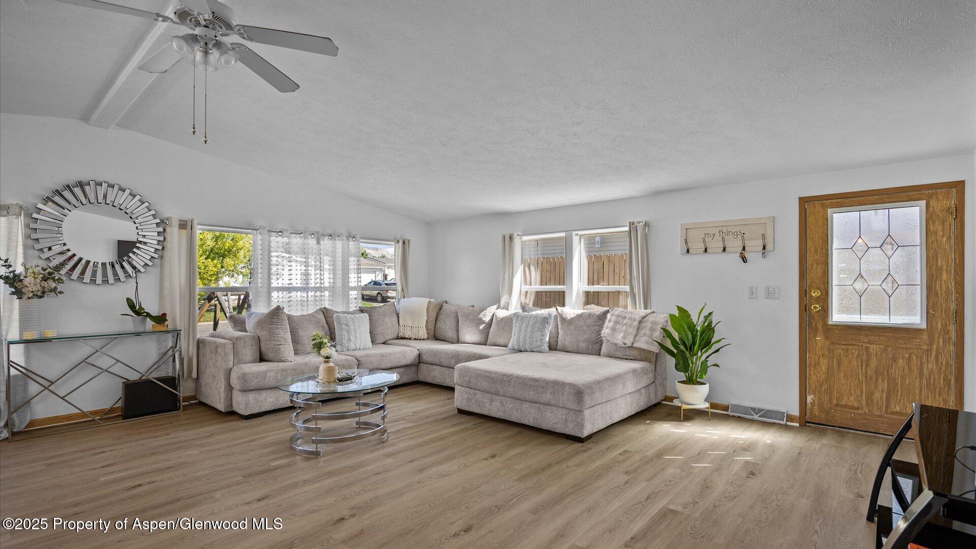 26 Baker Hill Place Parachute CO 81635