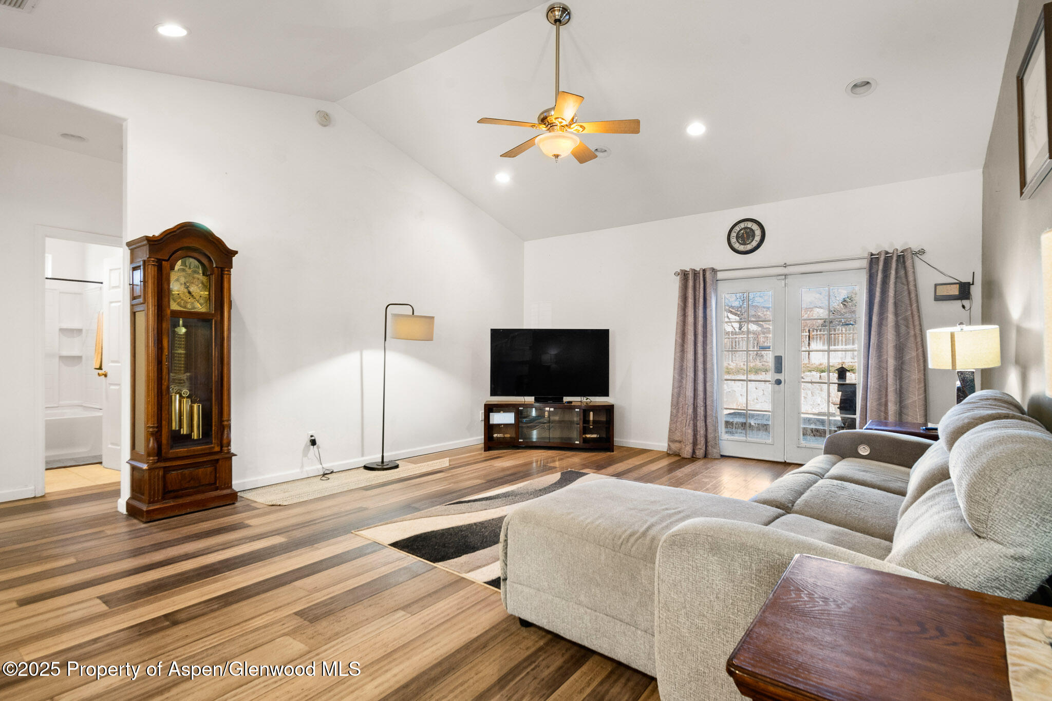 42 Eagle Court Parachute CO 81635