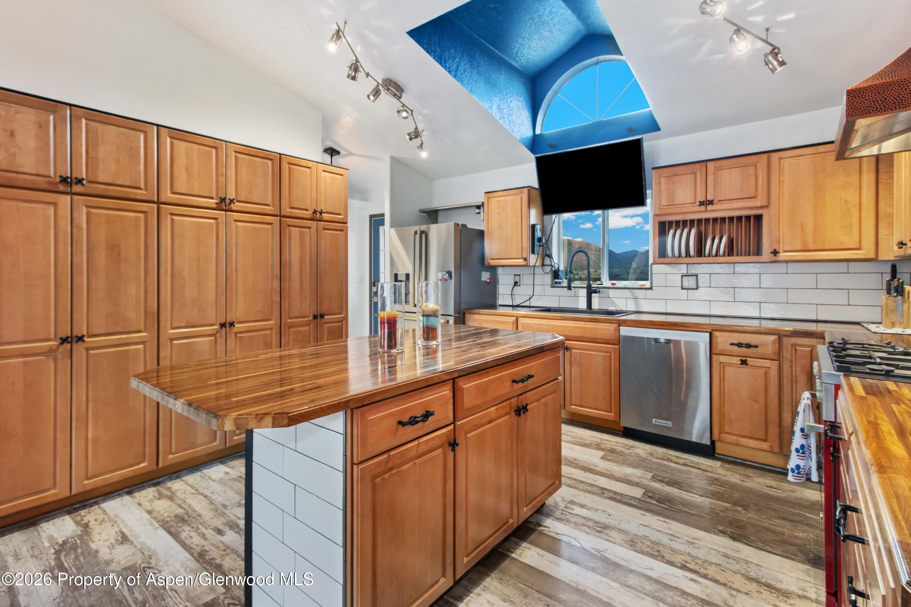 680 Mineota Drive Silt CO 81652