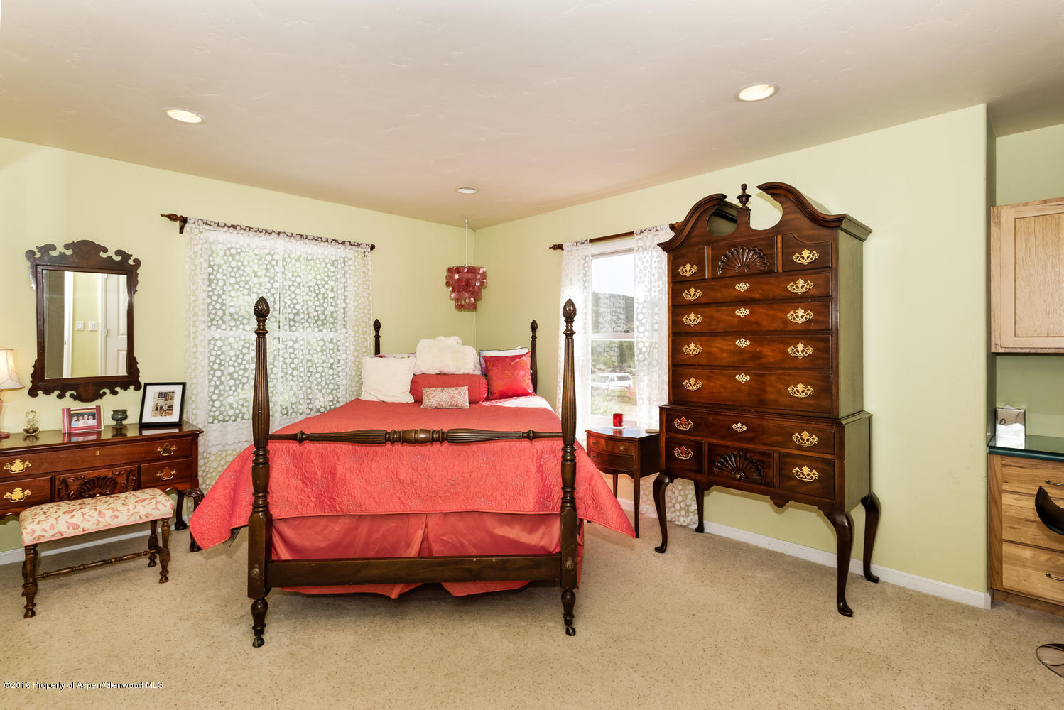 611 Cowen Drive Carbondale CO 81623
