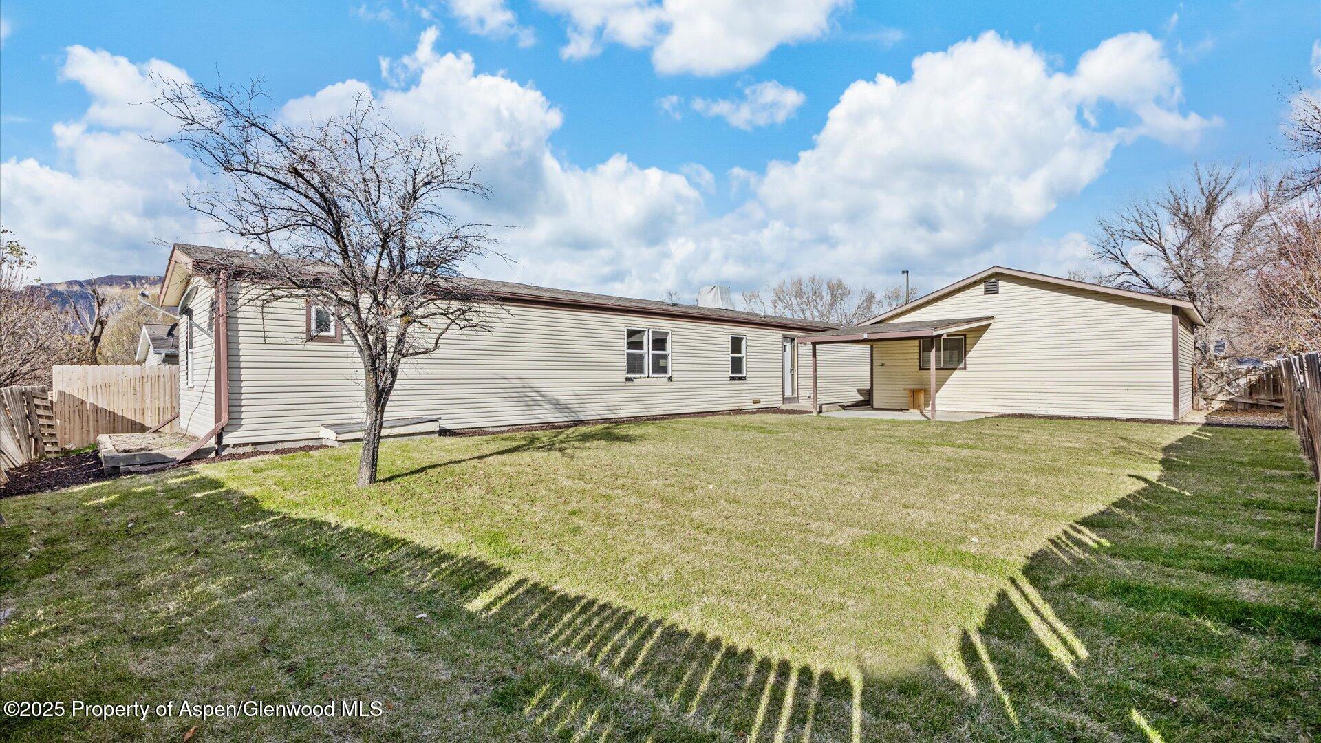 227 E Tamarack Circle Parachute CO 81635