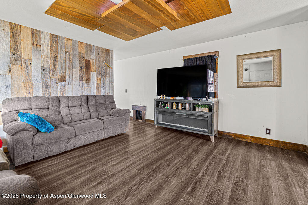 925 W 1st Street Craig CO 81625