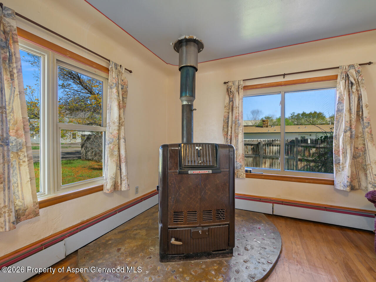 231 E 2nd Street Parachute CO 81635