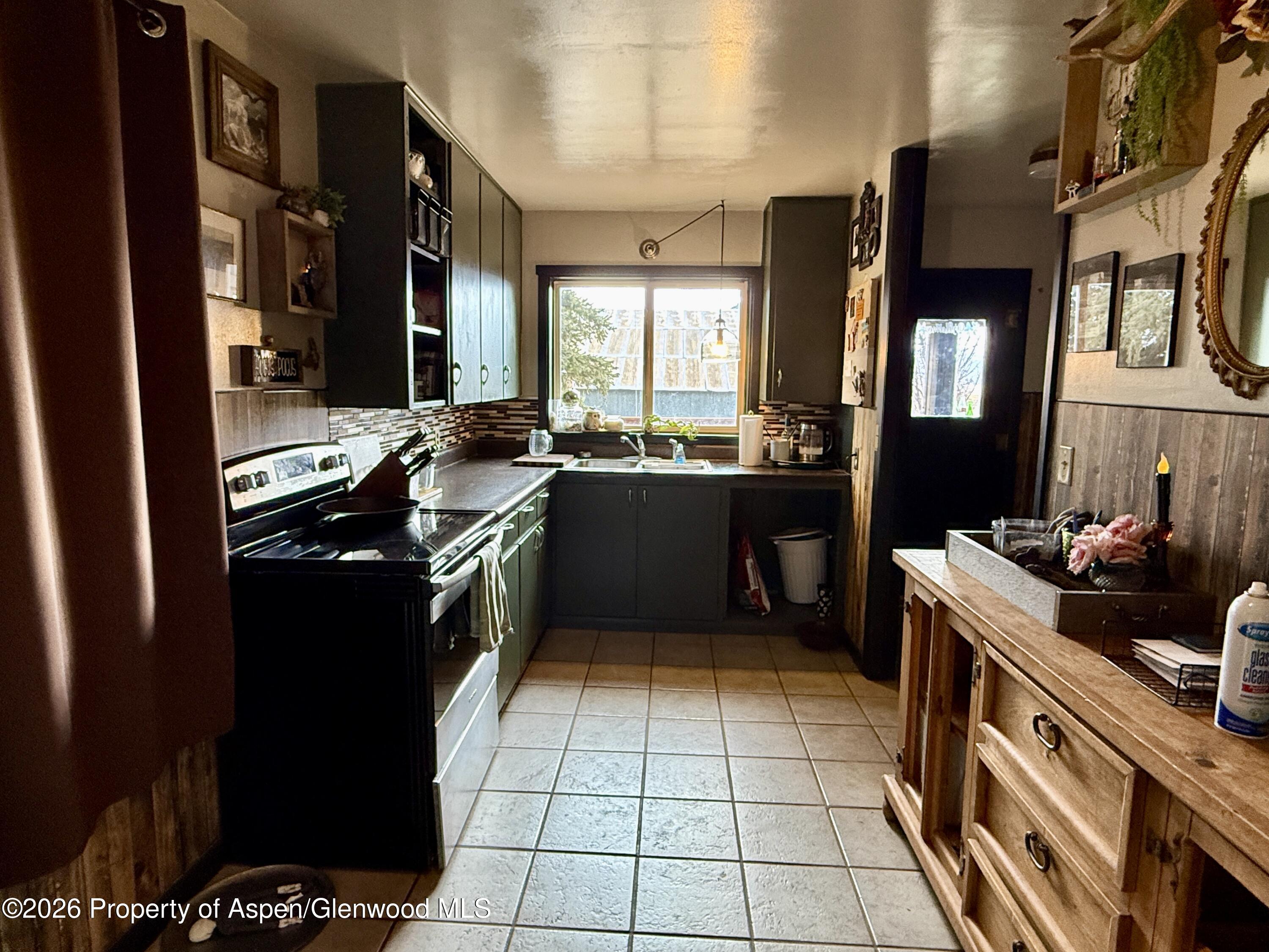 1678 County Road 39 Meeker CO 81641