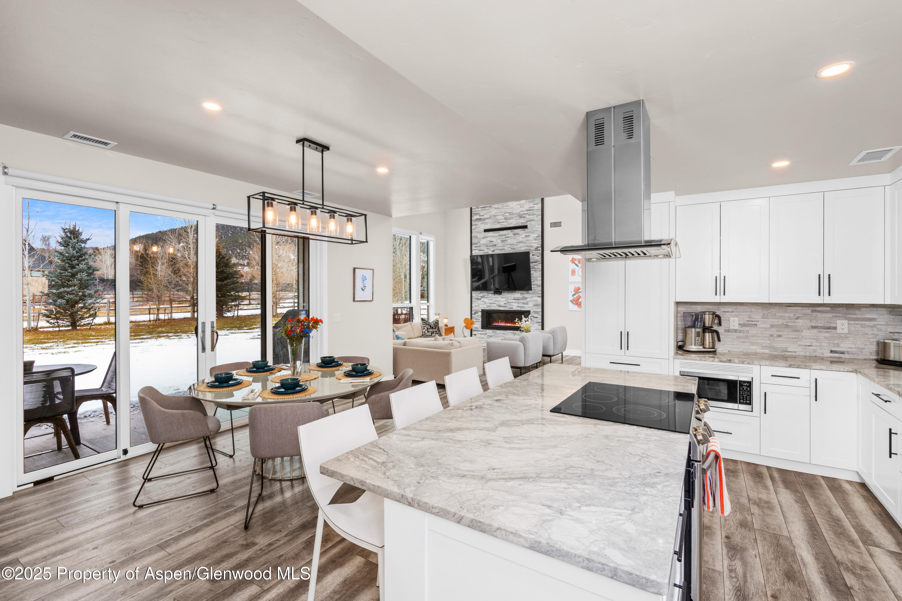 347 Equestrian Way Carbondale CO 81623