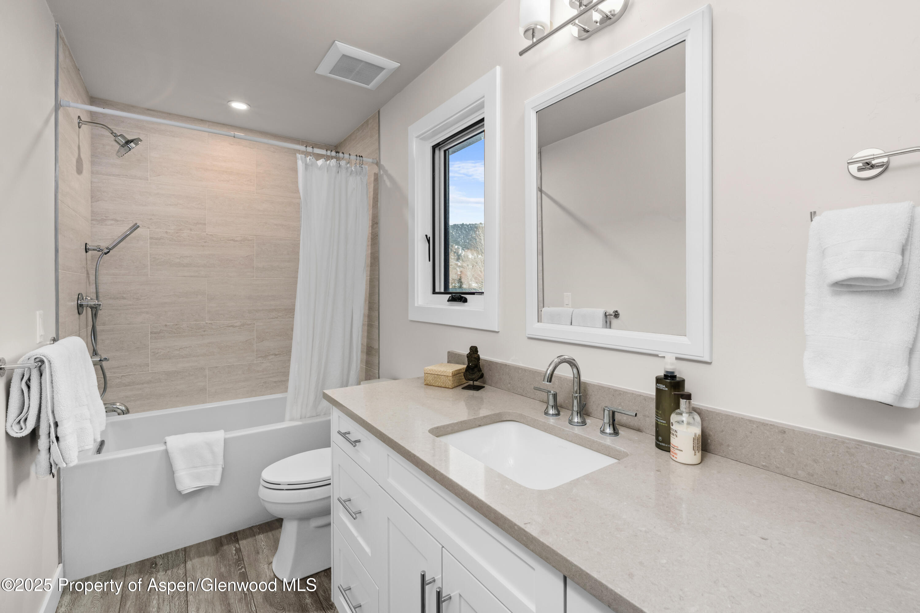 347 Equestrian Way Carbondale CO 81623