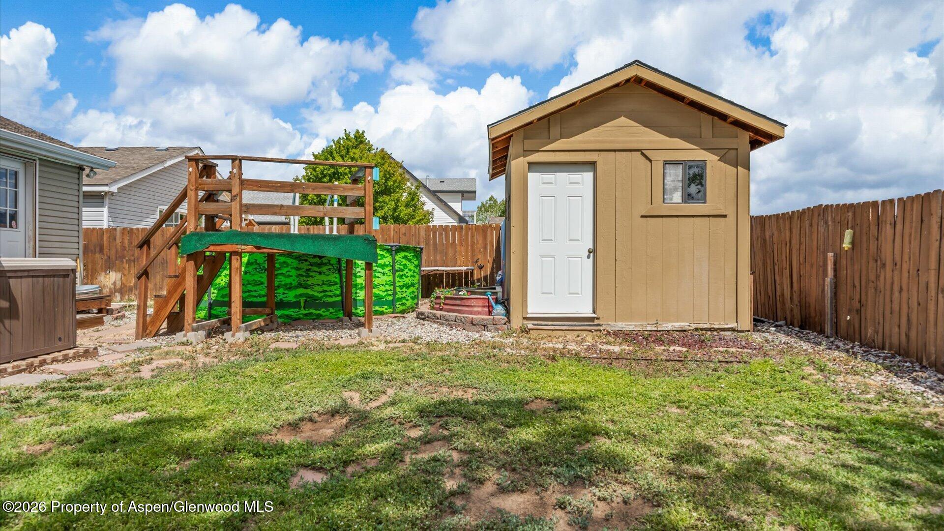 2443 Pioneer Way Rifle CO 81650