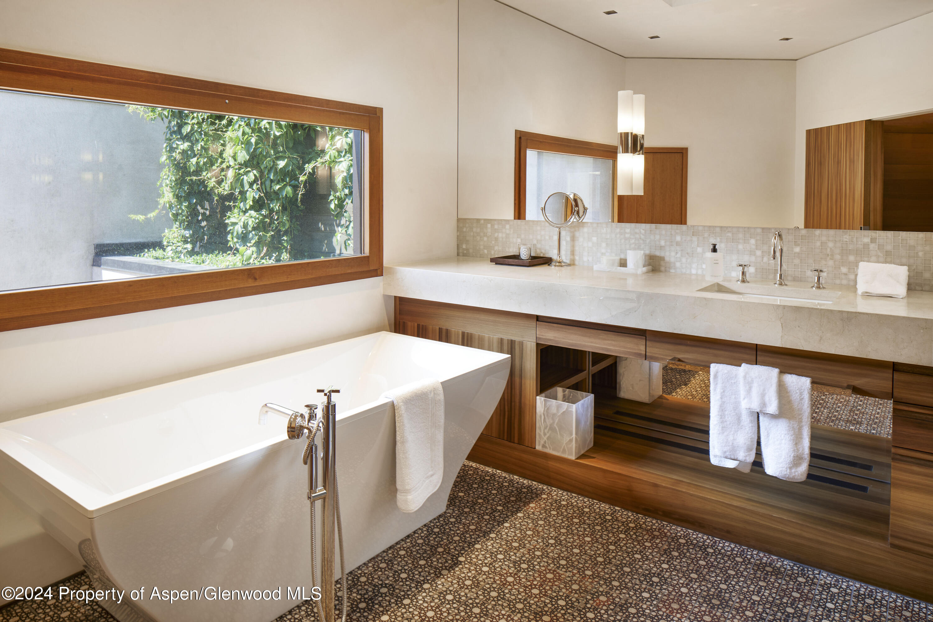 255 Conundrum Creek Road Aspen CO 81611