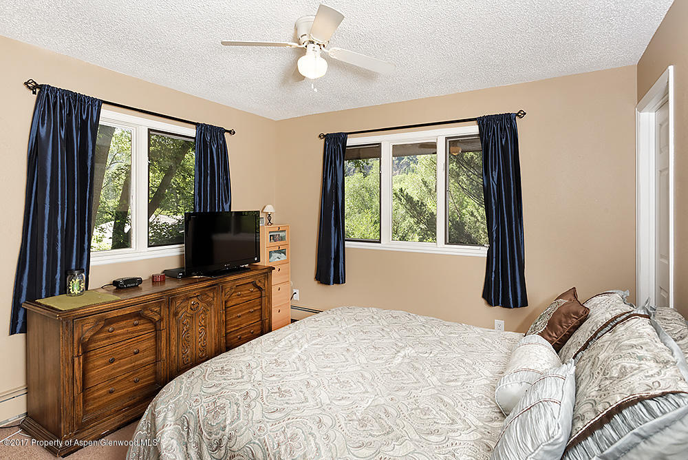 91 Michels Circle Glenwood Springs CO 81601
