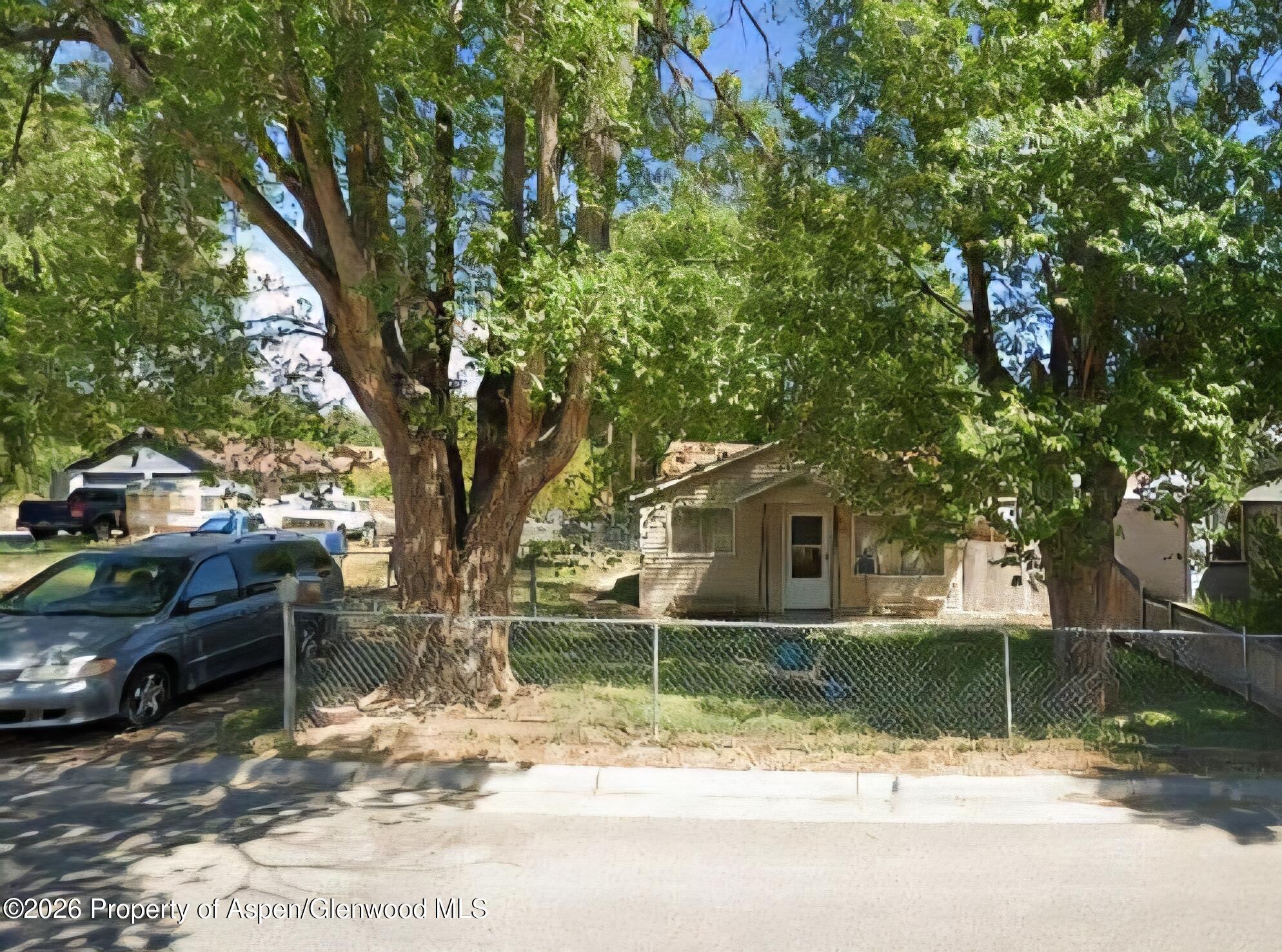 910 Park Avenue Rifle CO 81650