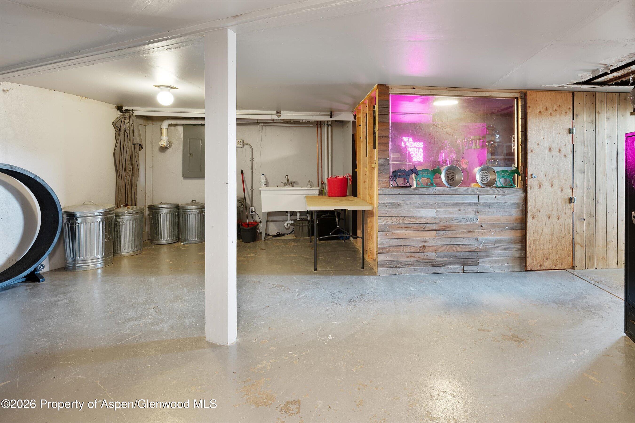 10878 Highway 13 Rifle CO 81650