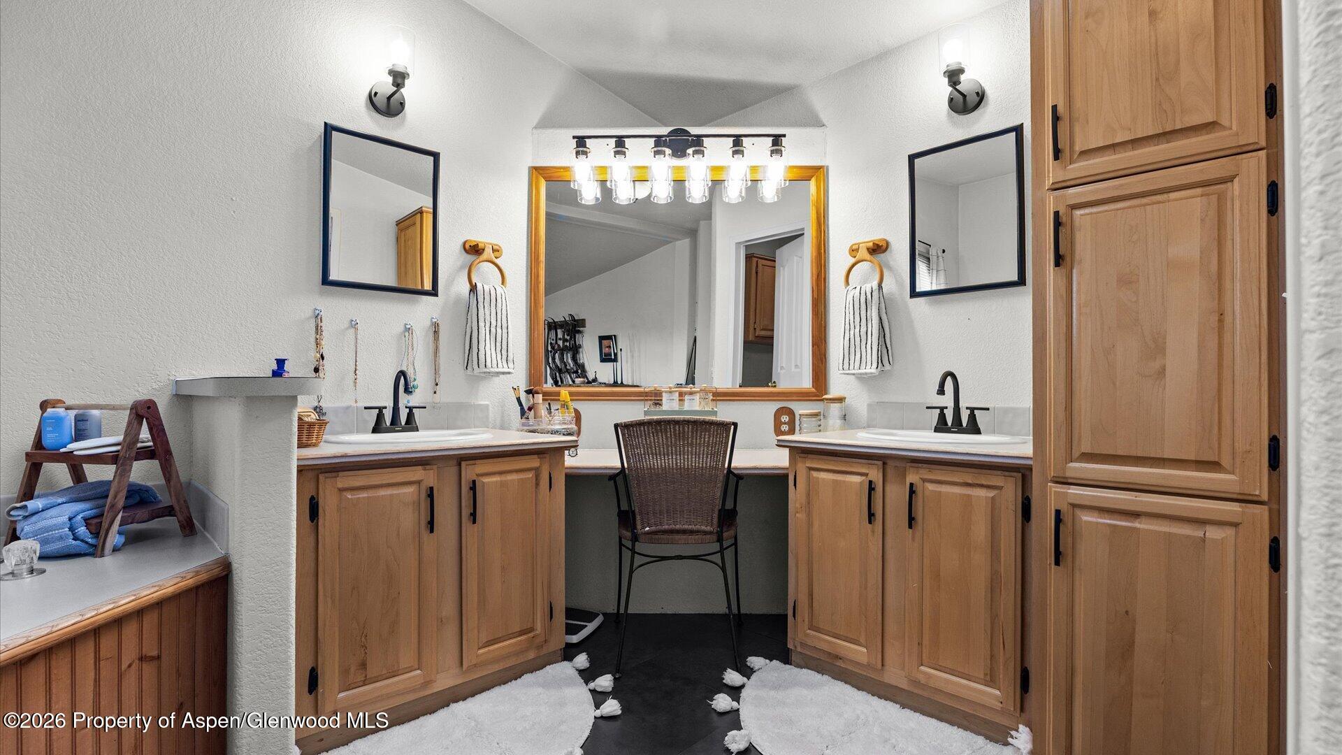 1827 Fawn Court Silt CO 81652