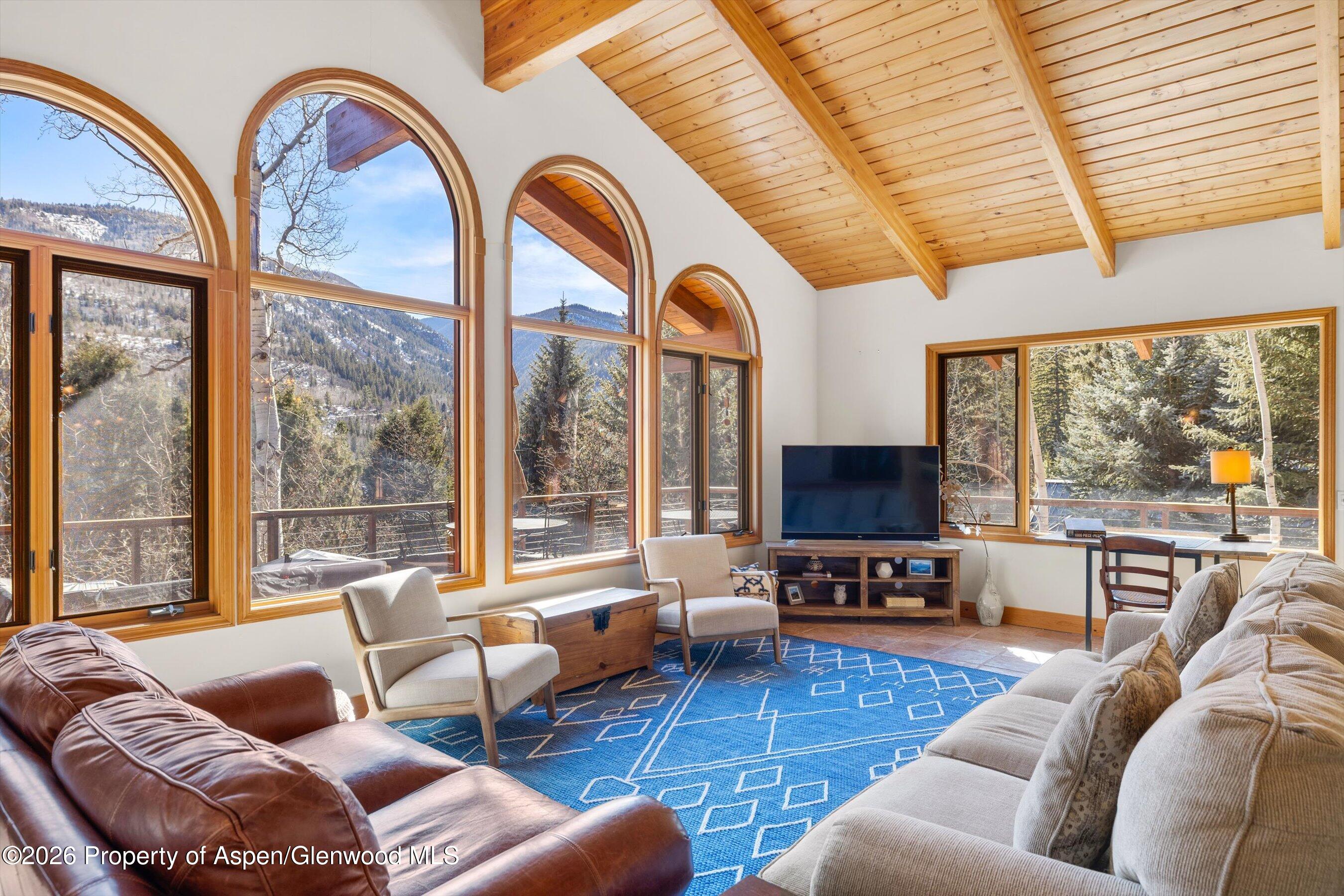 372 Crystal Park Drive Redstone CO 81623