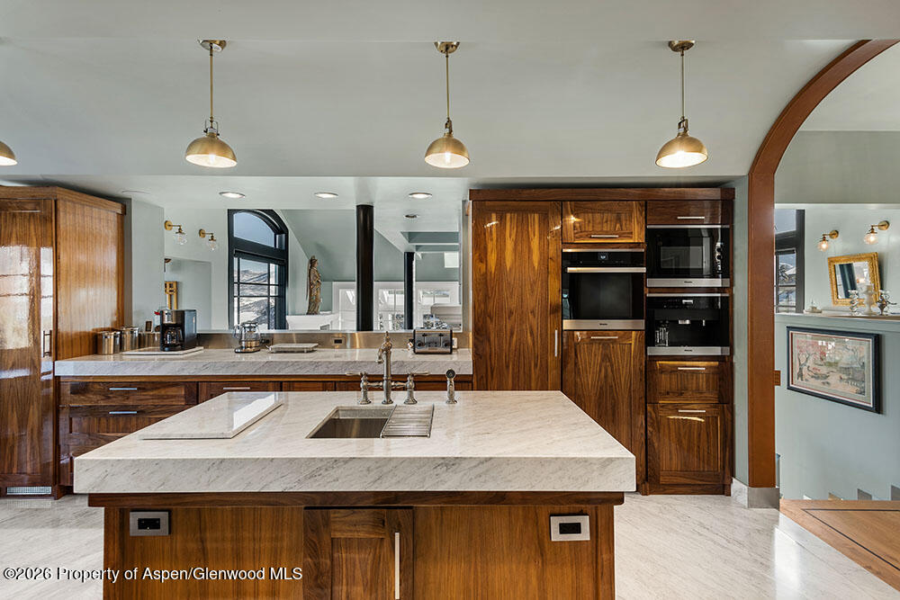 1325 Gateway Road Snowmass CO 81654