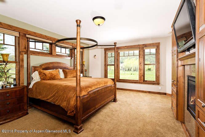 374 Equestrian Way Carbondale CO 81623