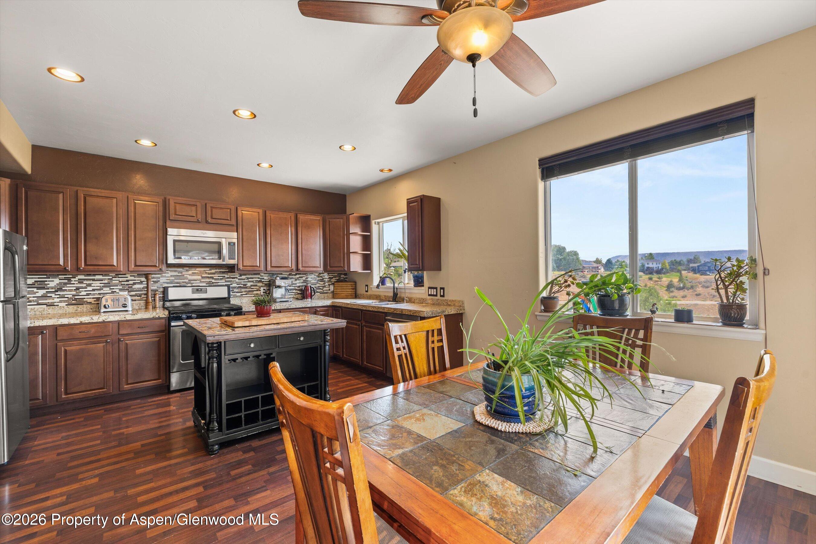 169 Vista Drive Silt CO 81652