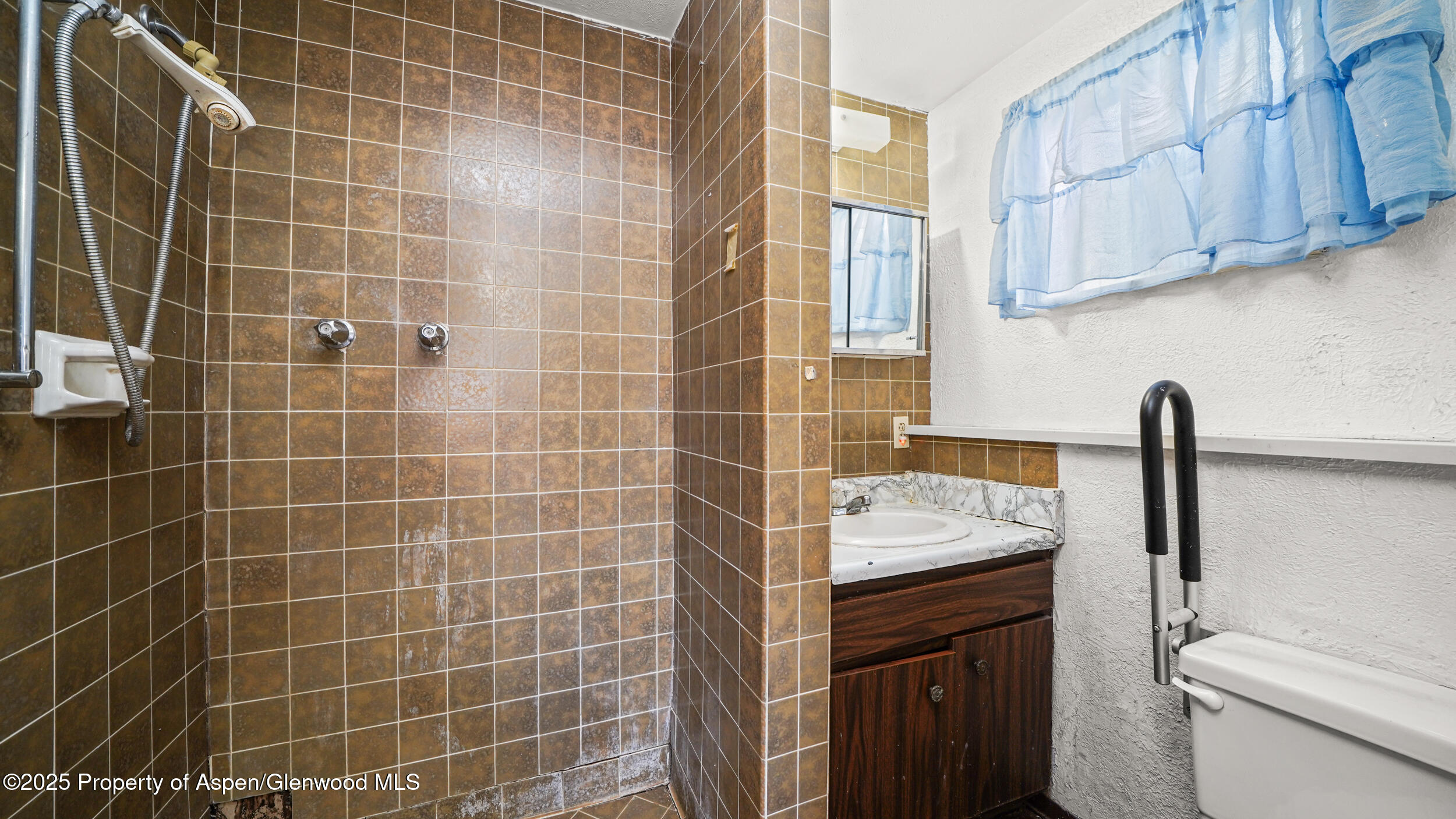 6303 Peach Valley Road New Castle CO 81647