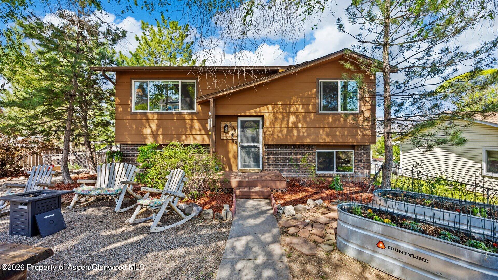 805 Munro Avenue Rifle CO 81650