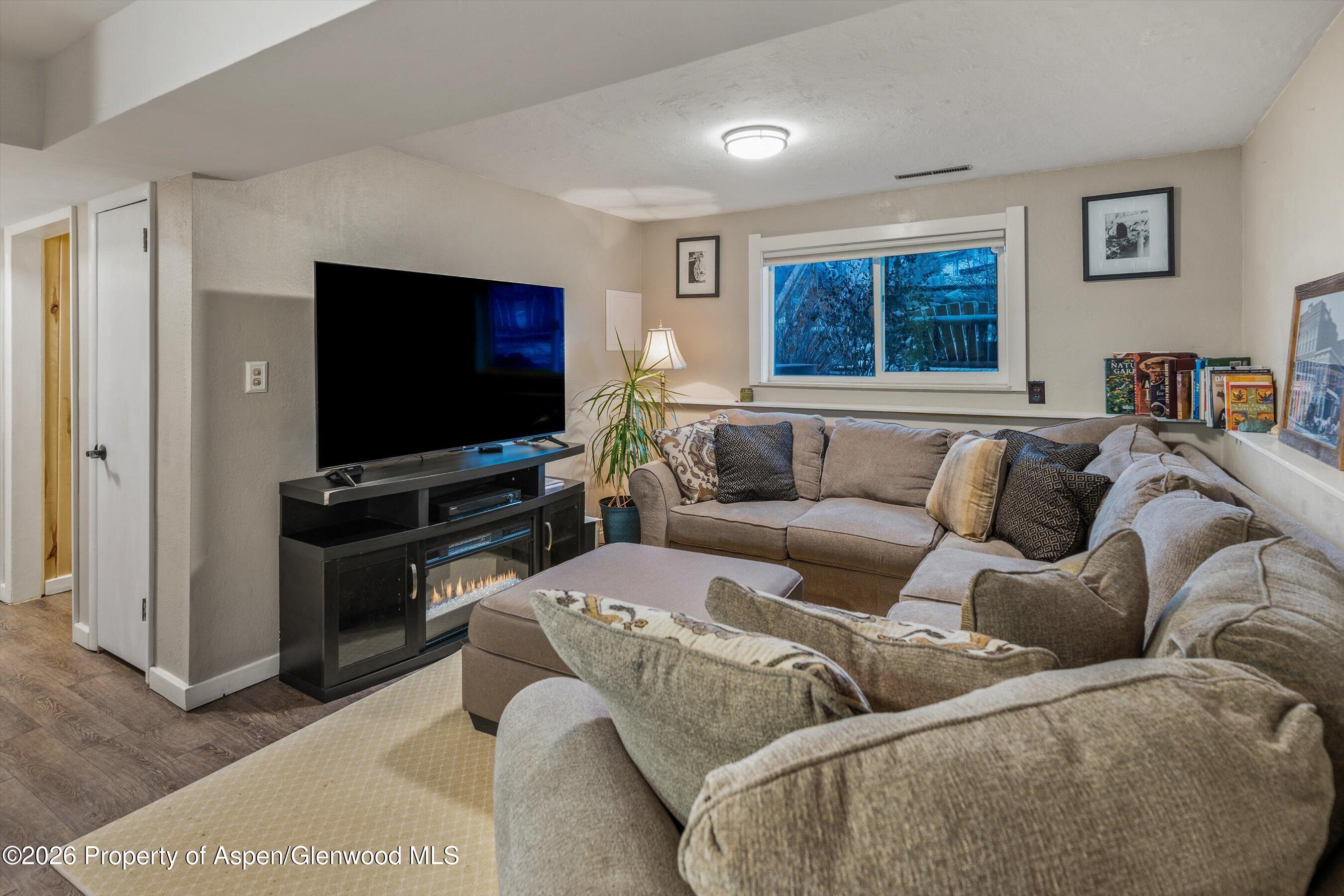 805 Munro Avenue Rifle CO 81650