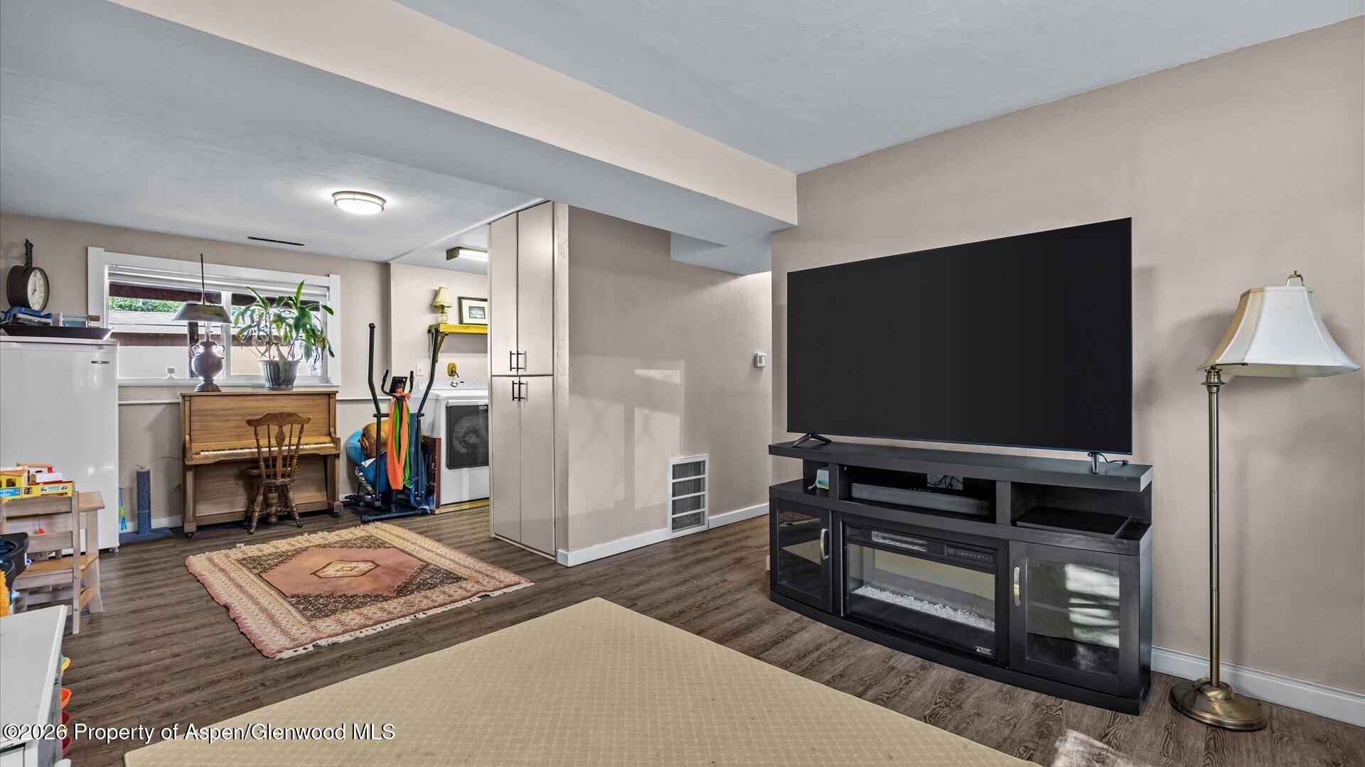 805 Munro Avenue Rifle CO 81650