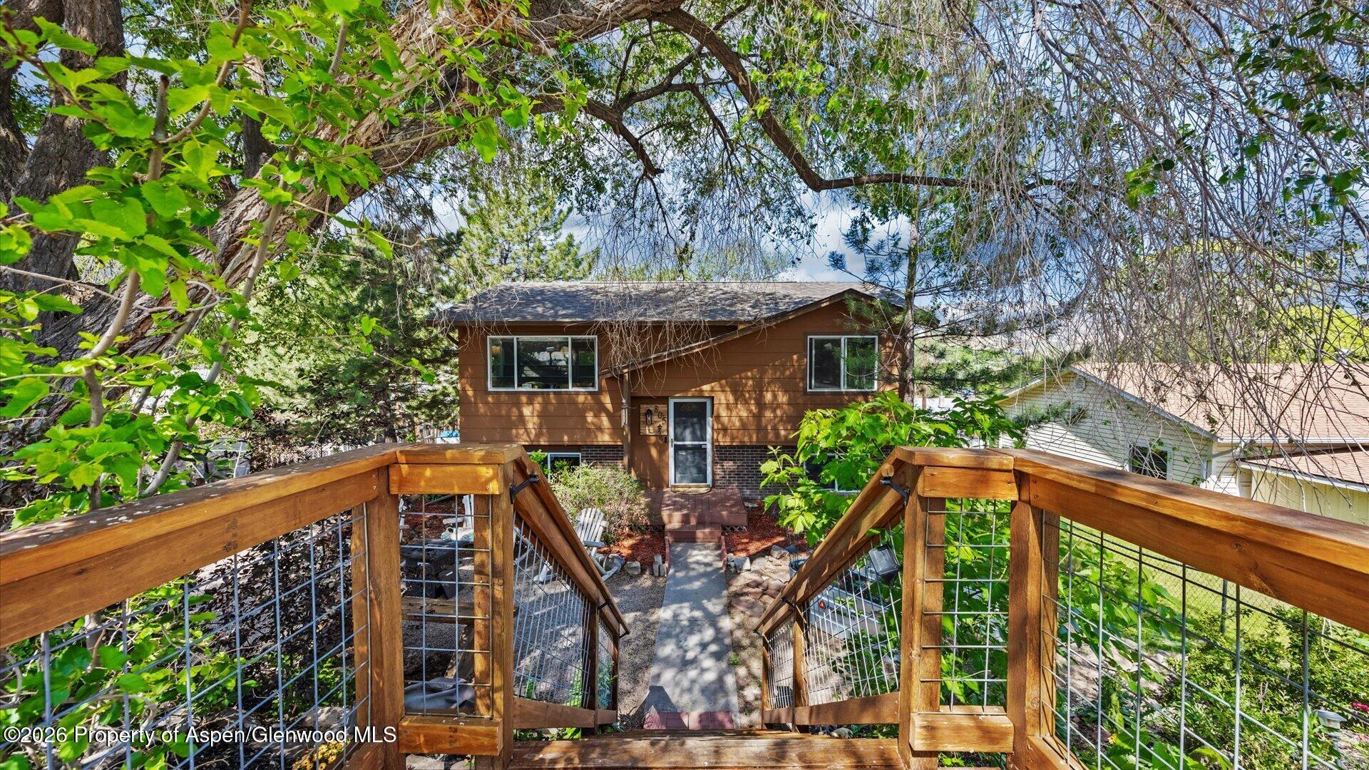 805 Munro Avenue Rifle CO 81650