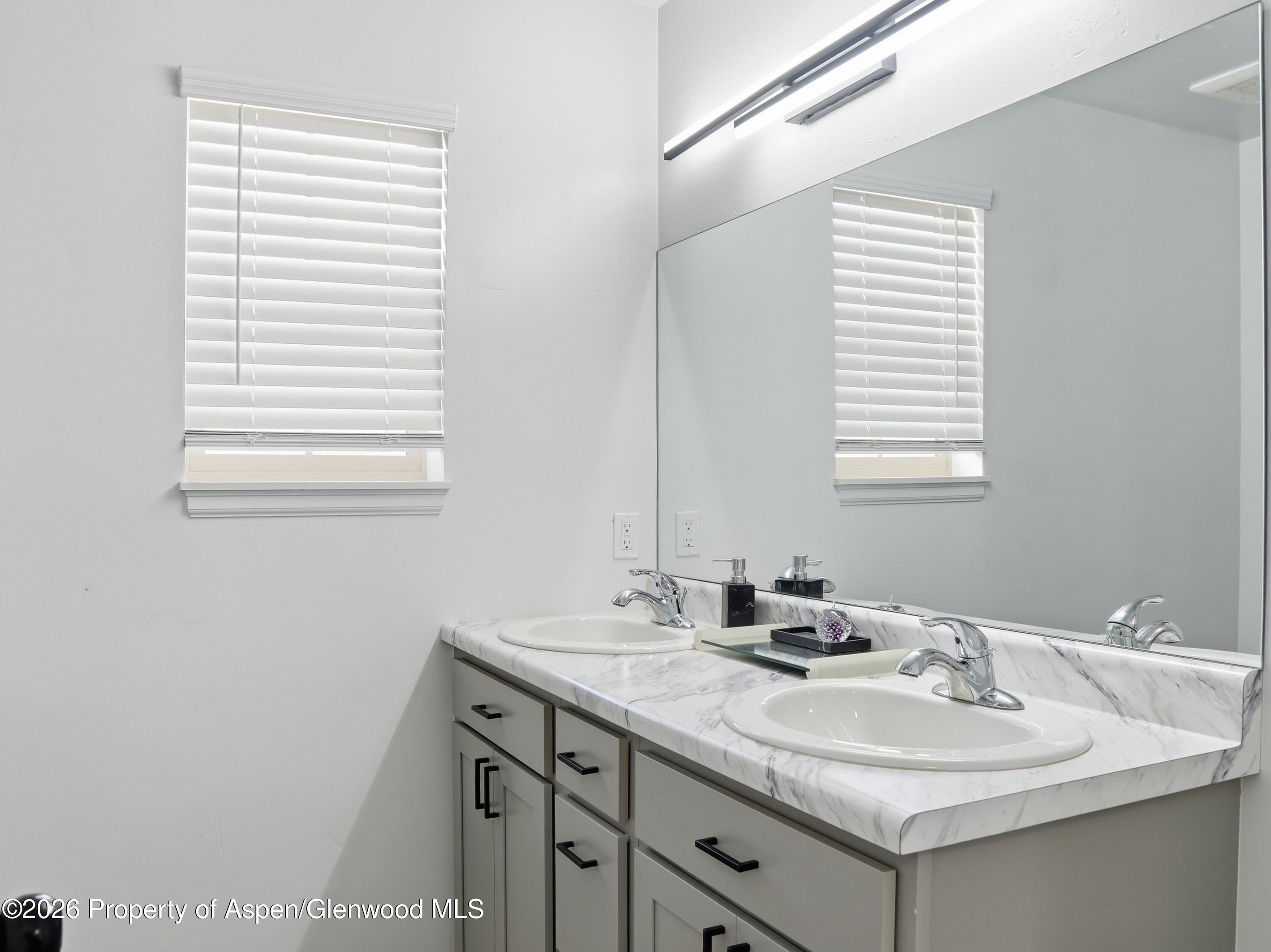 692 Ponderosa Drive Silt CO 81652