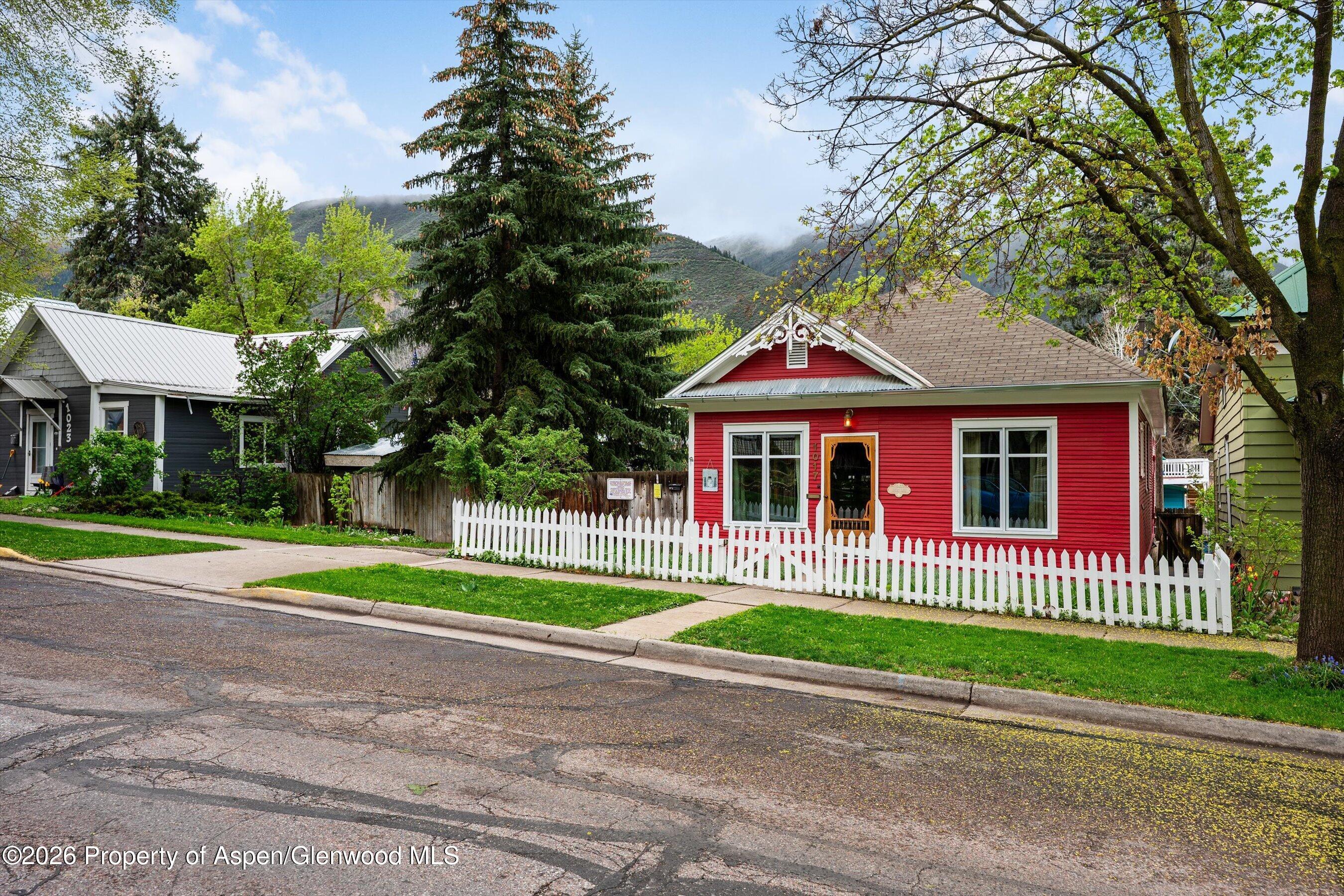 1017 Cooper Avenue Glenwood Springs CO 81601