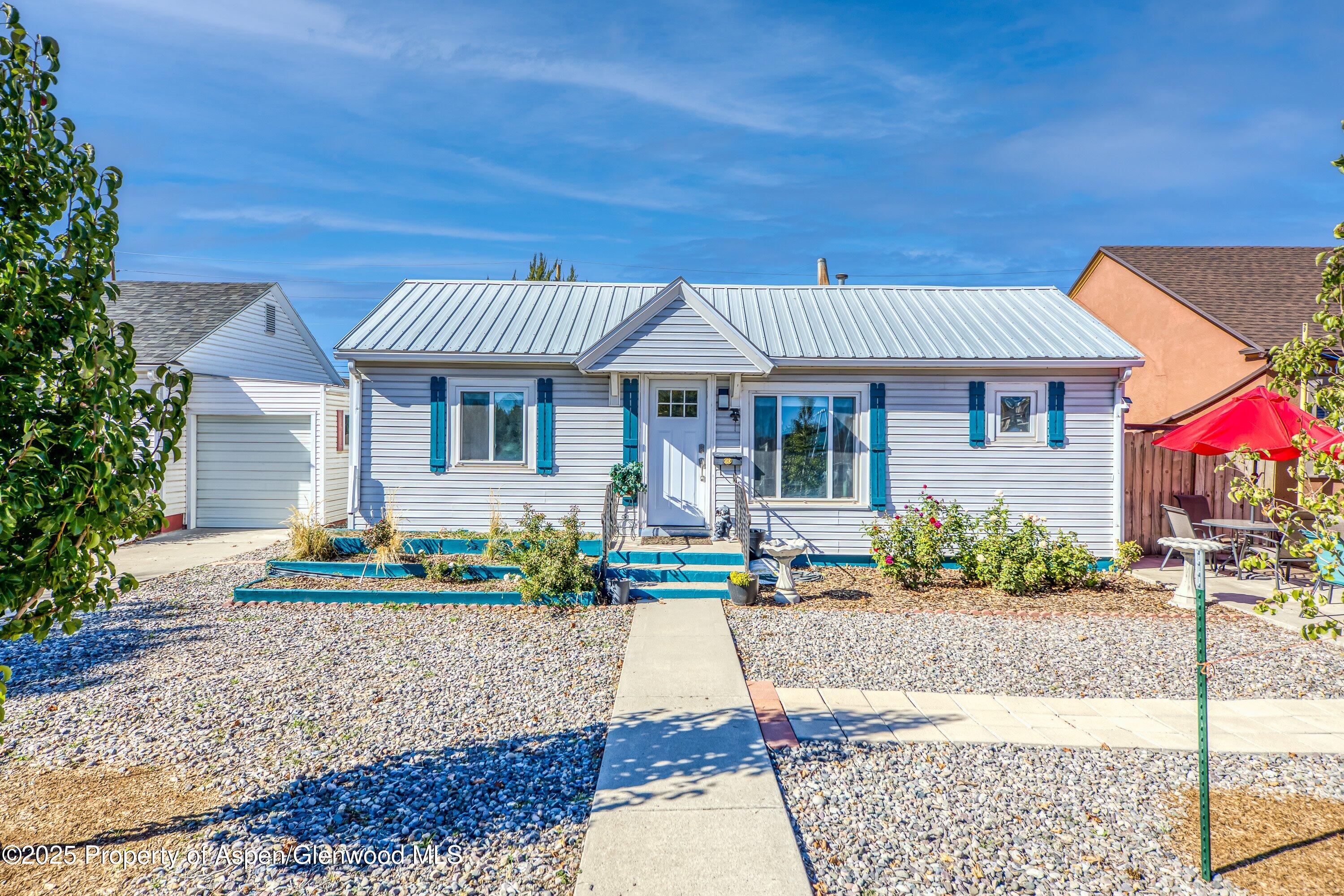 1037 N 1st Street Montrose CO 81401