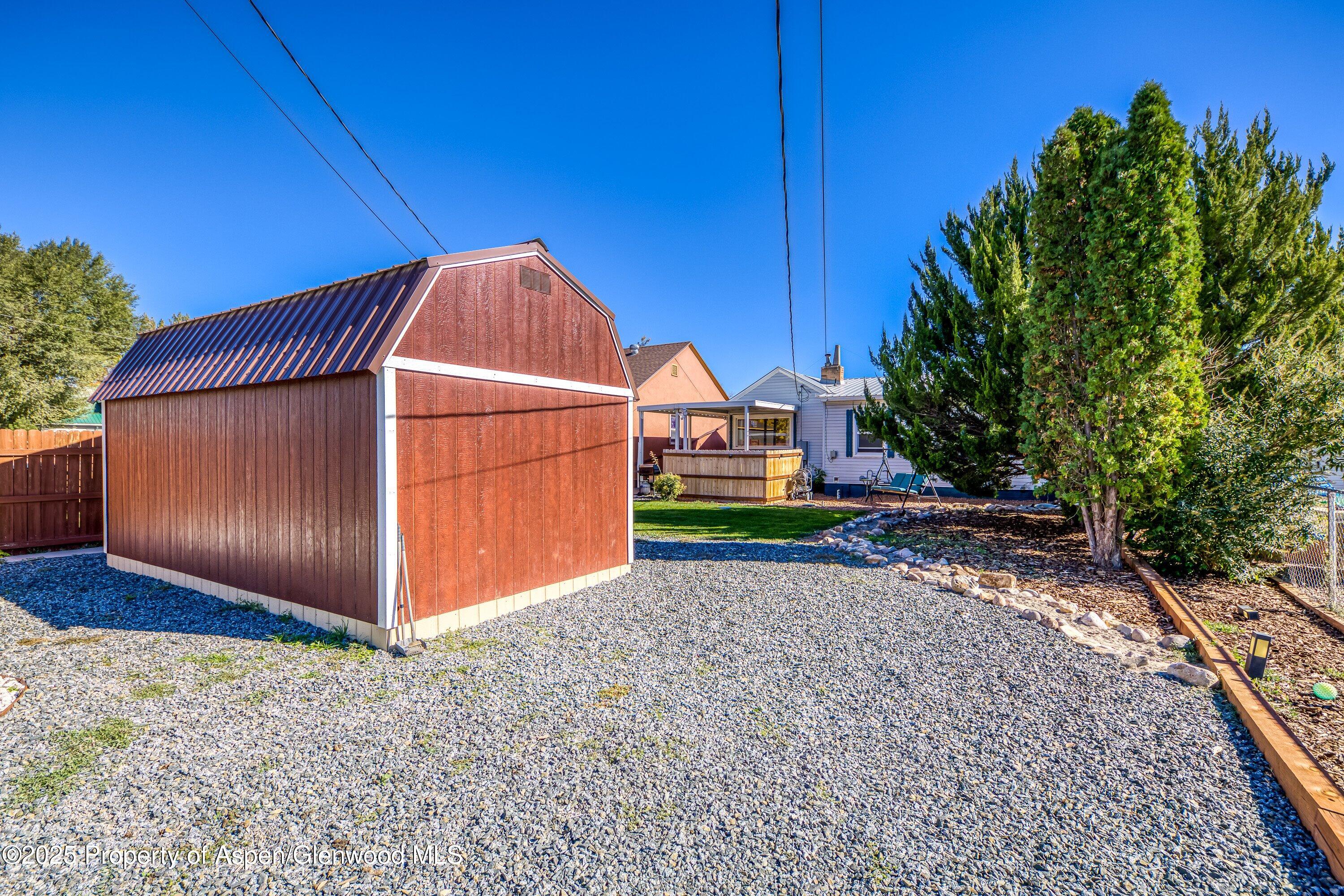 1037 N 1st Street Montrose CO 81401