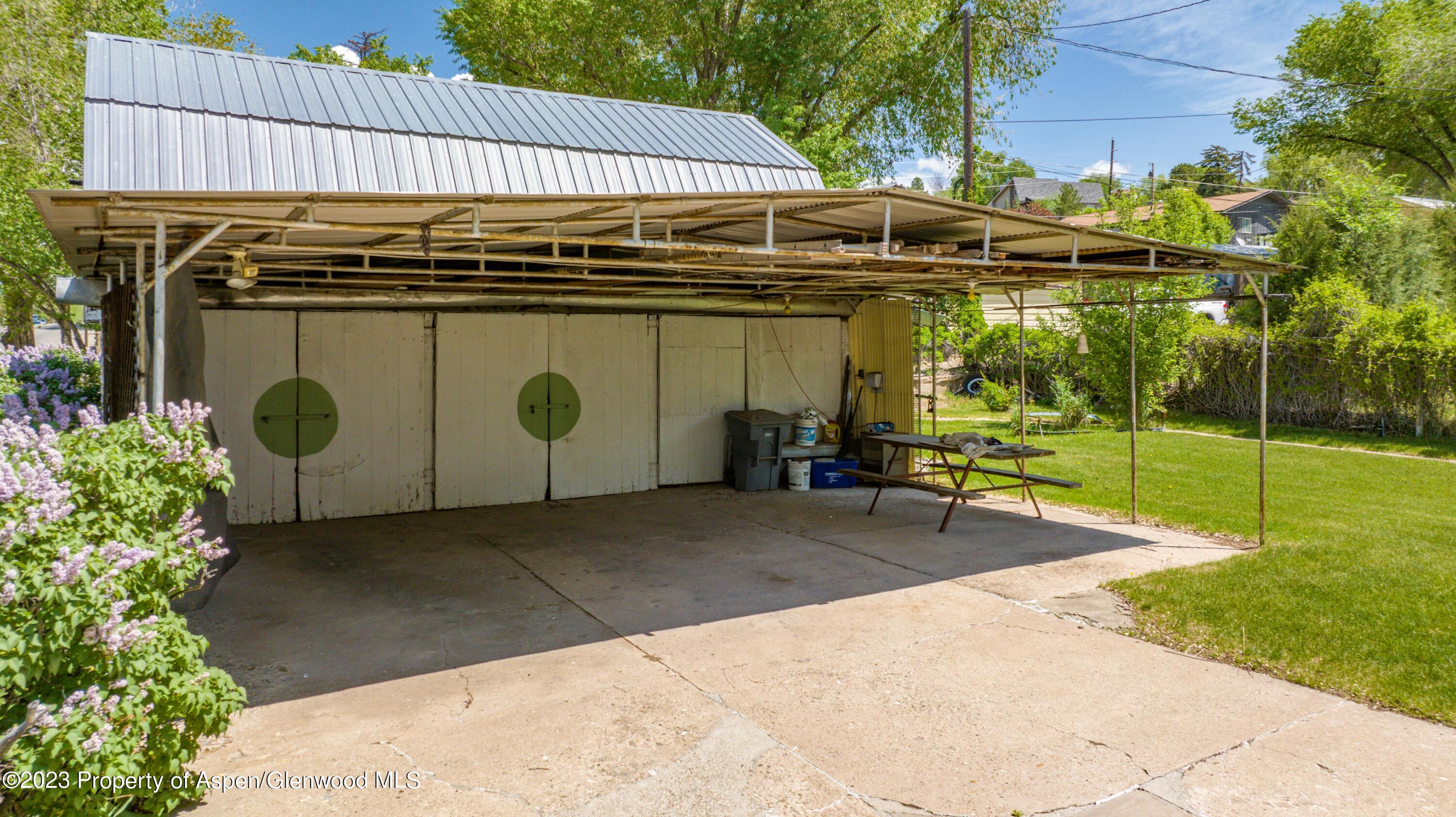 302 E 6th Street Rifle CO 81650