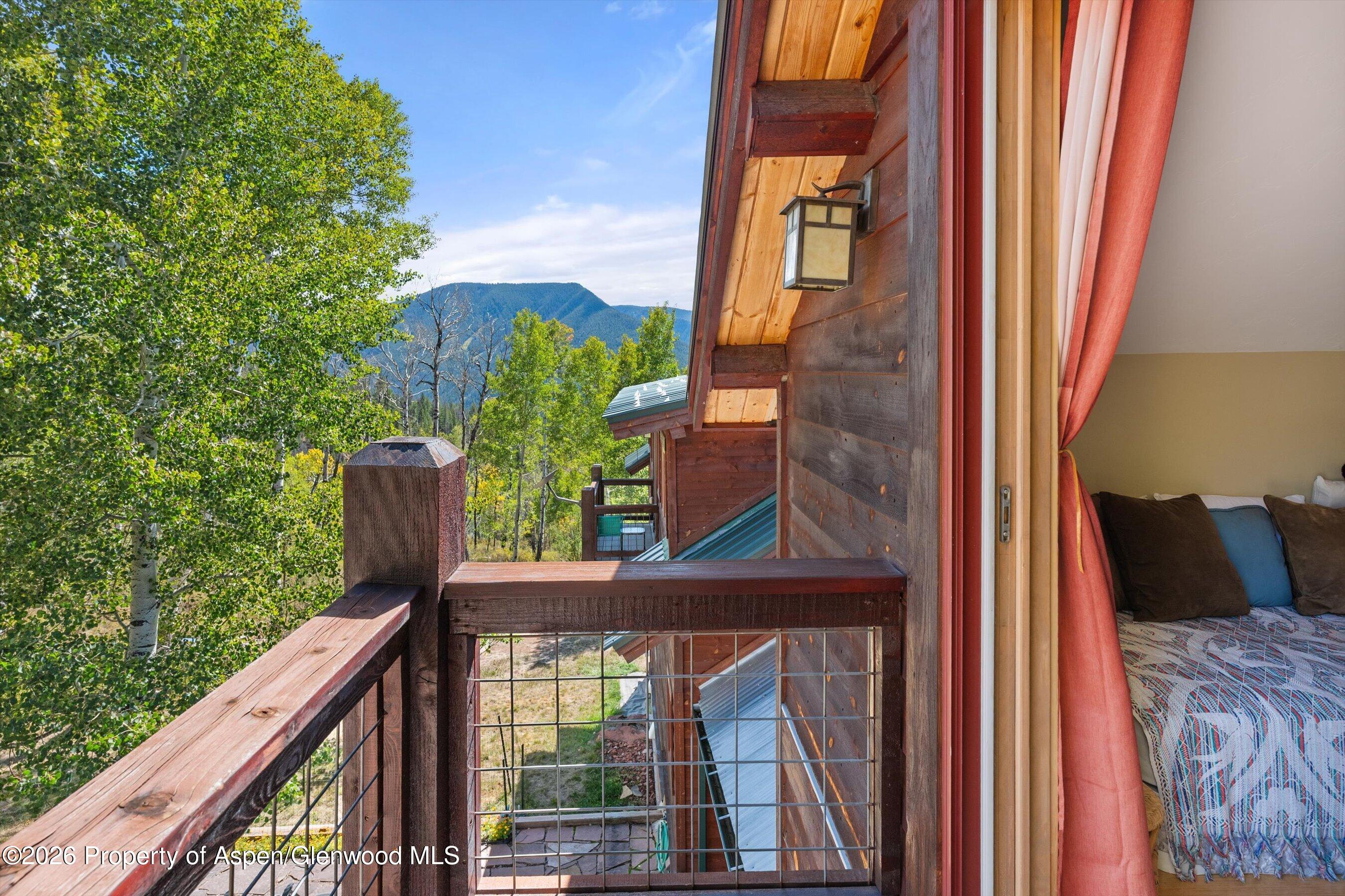 372 Hawk Lane Basalt CO 81621
