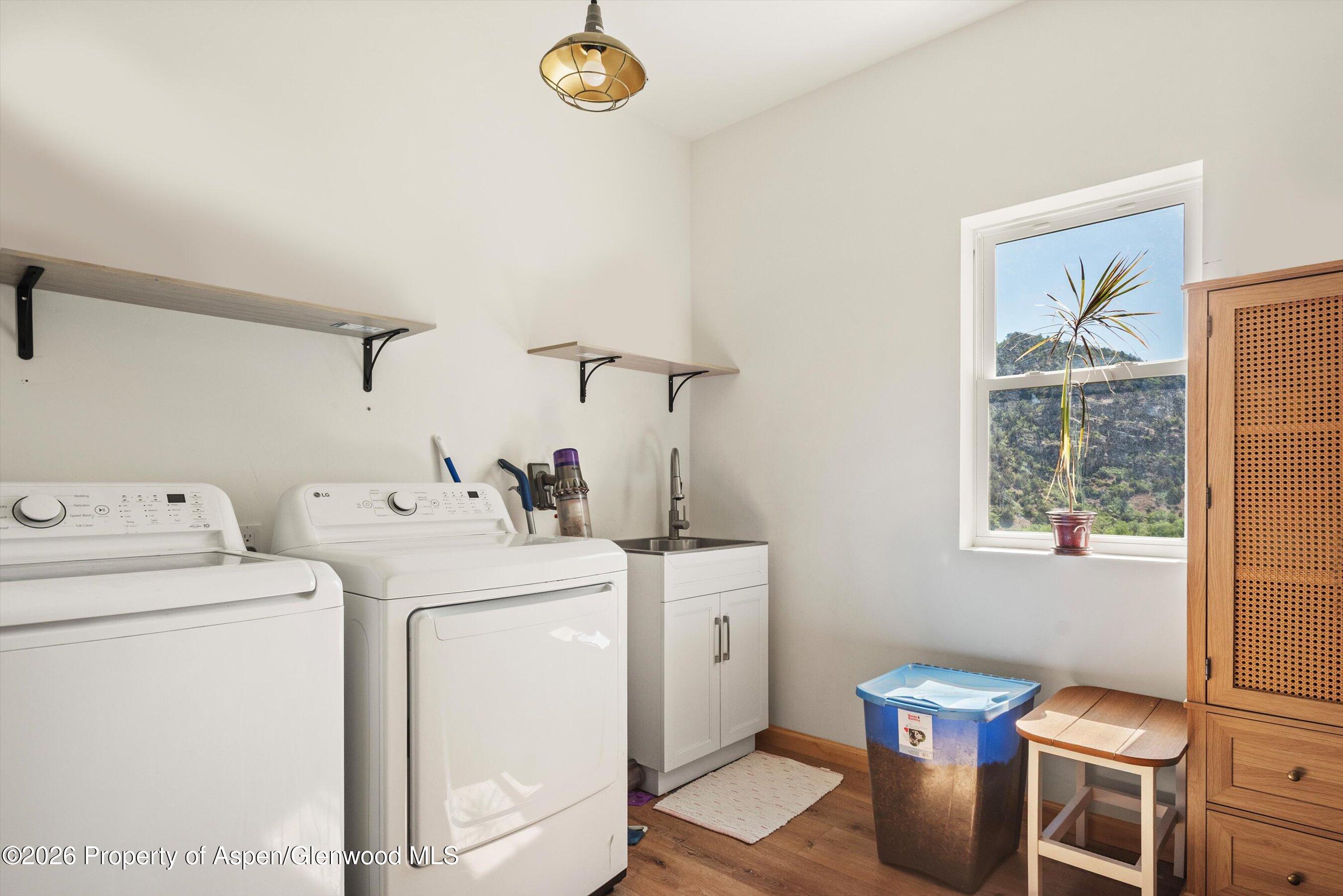 657 Old Midland Glenwood Springs CO 81601