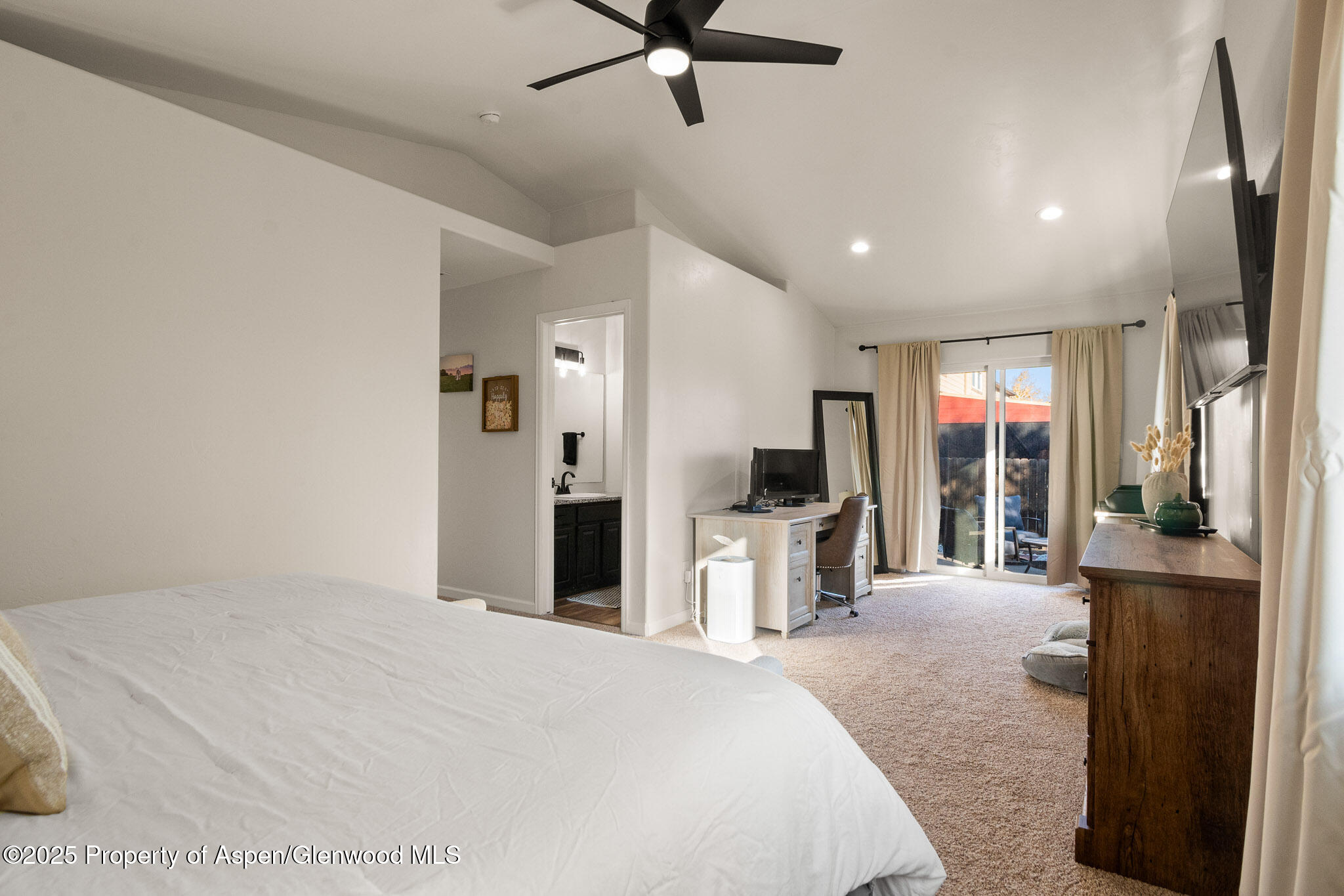 1103 E 18th Street Rifle CO 81650