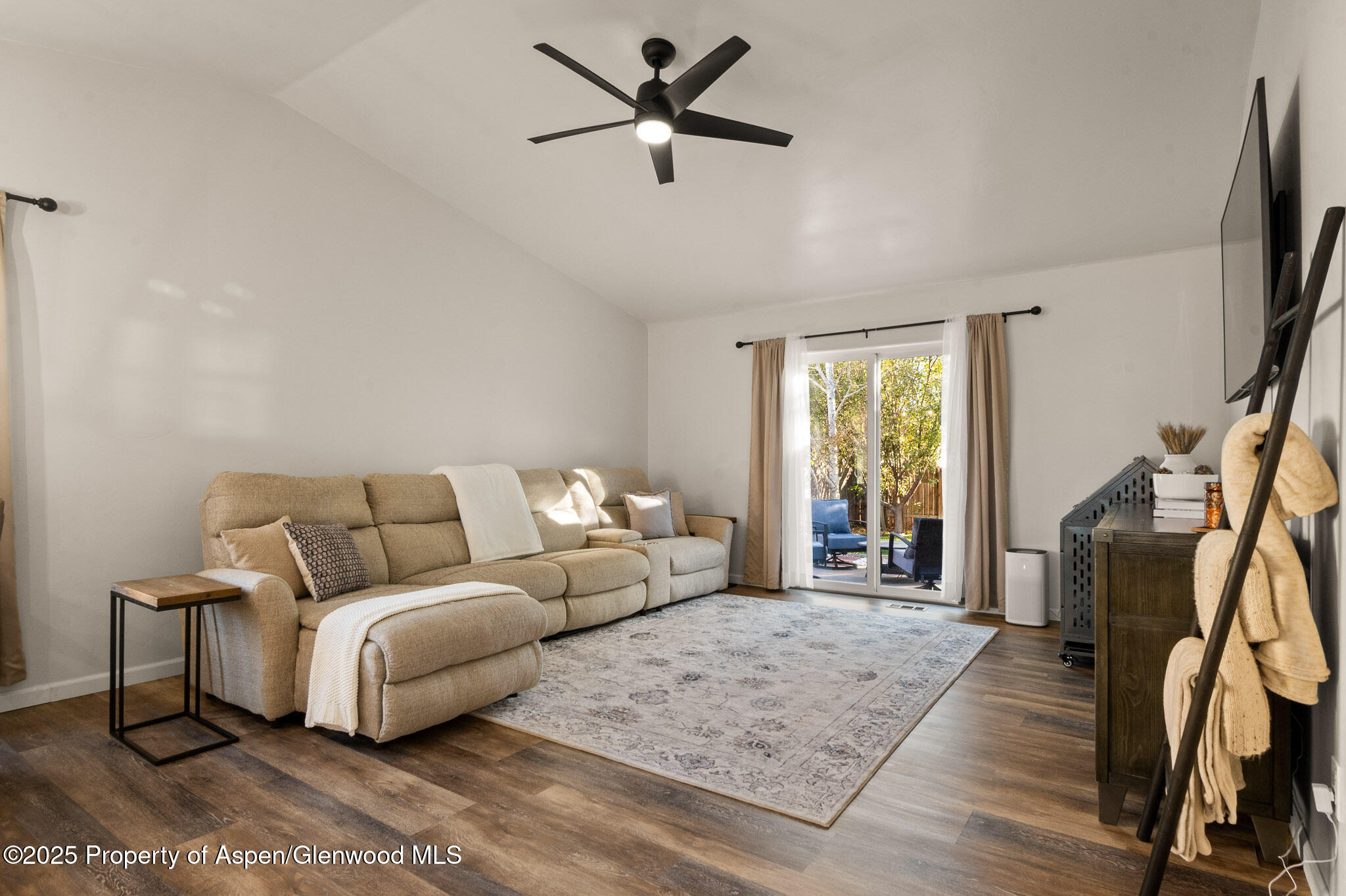 1103 E 18th Street Rifle CO 81650