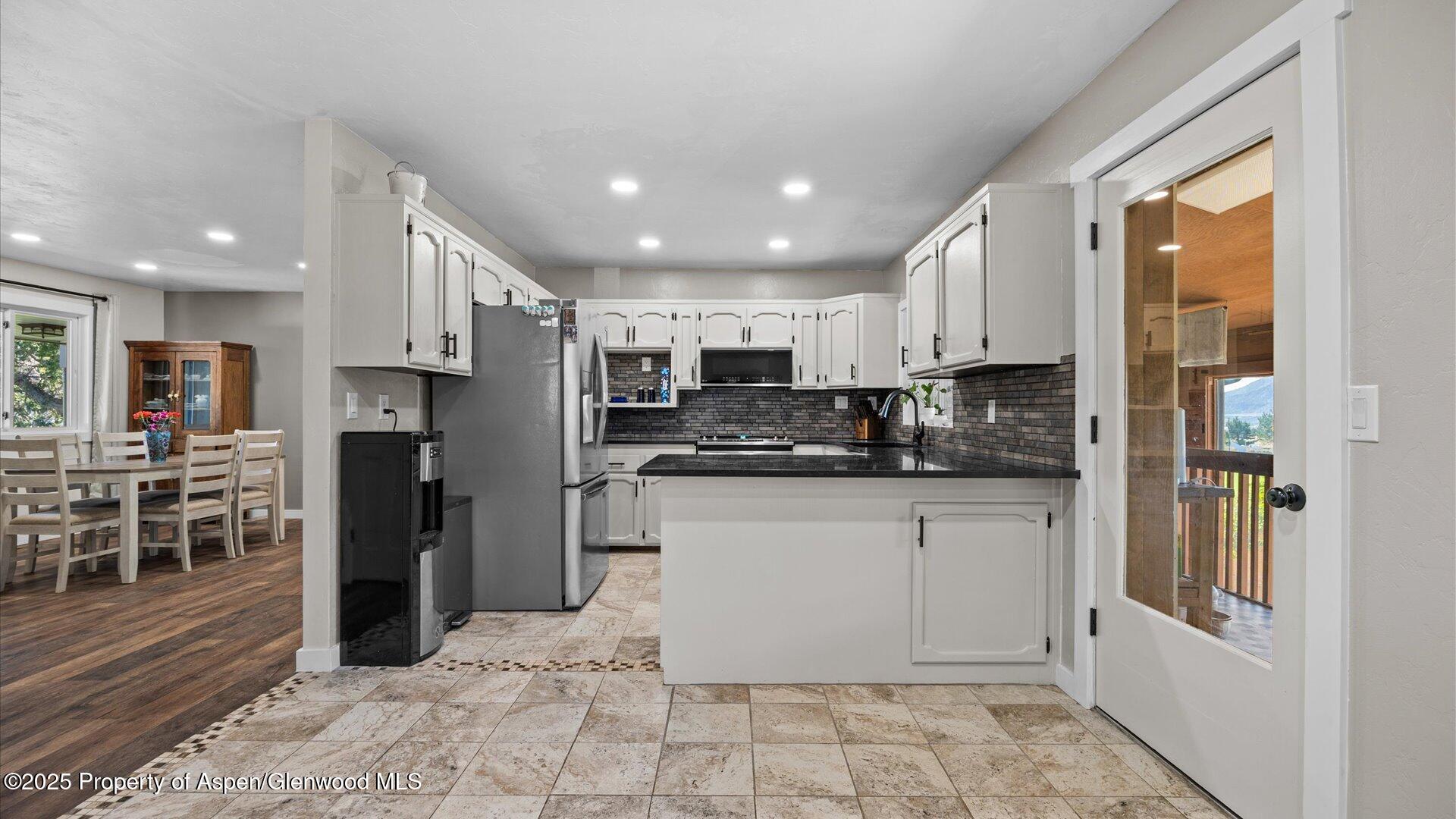 1433 Jays Avenue Rifle CO 81650