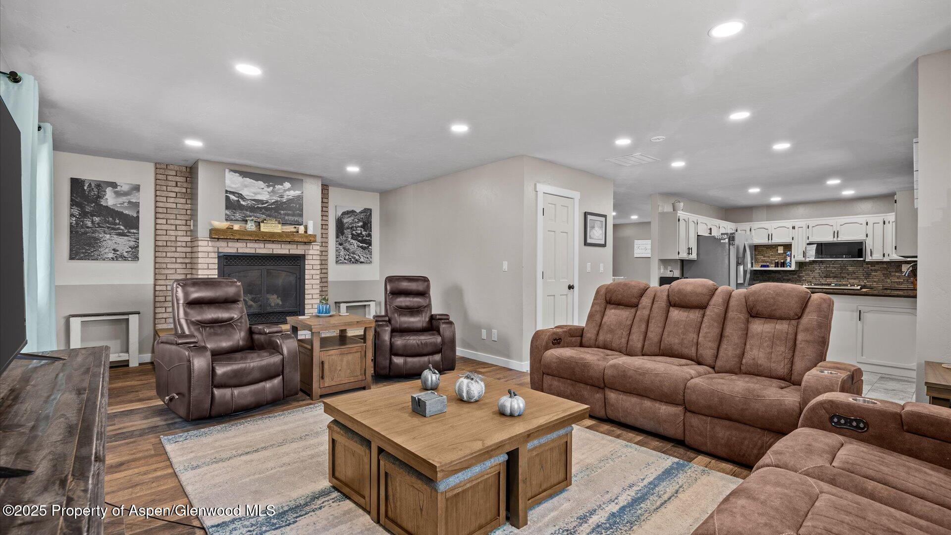 1433 Jays Avenue Rifle CO 81650