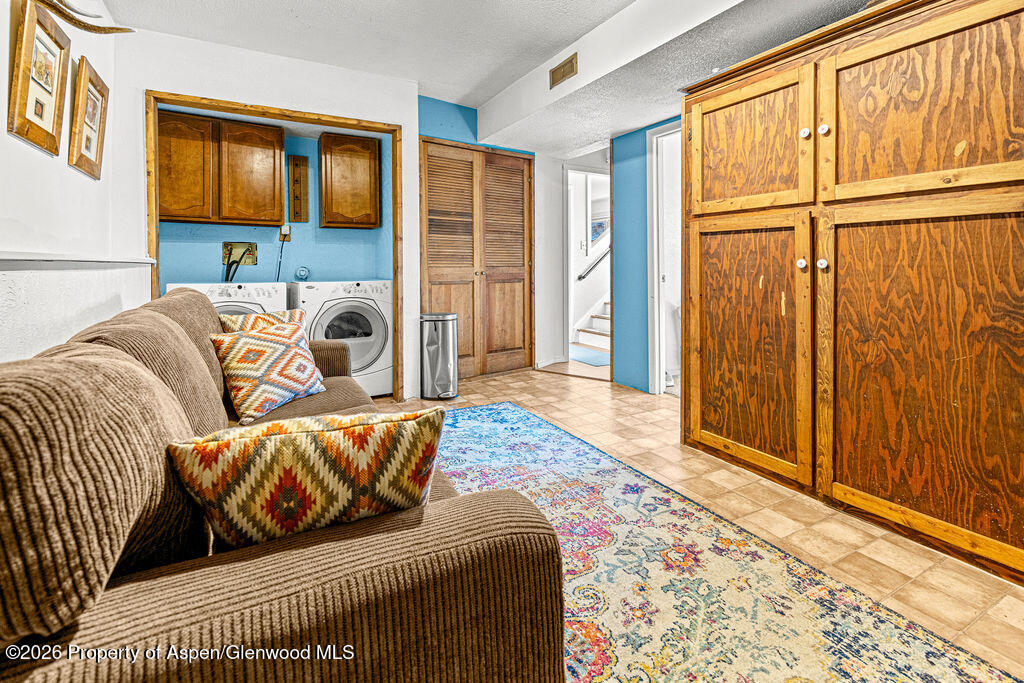 1925 W 2nd Street Craig CO 81625